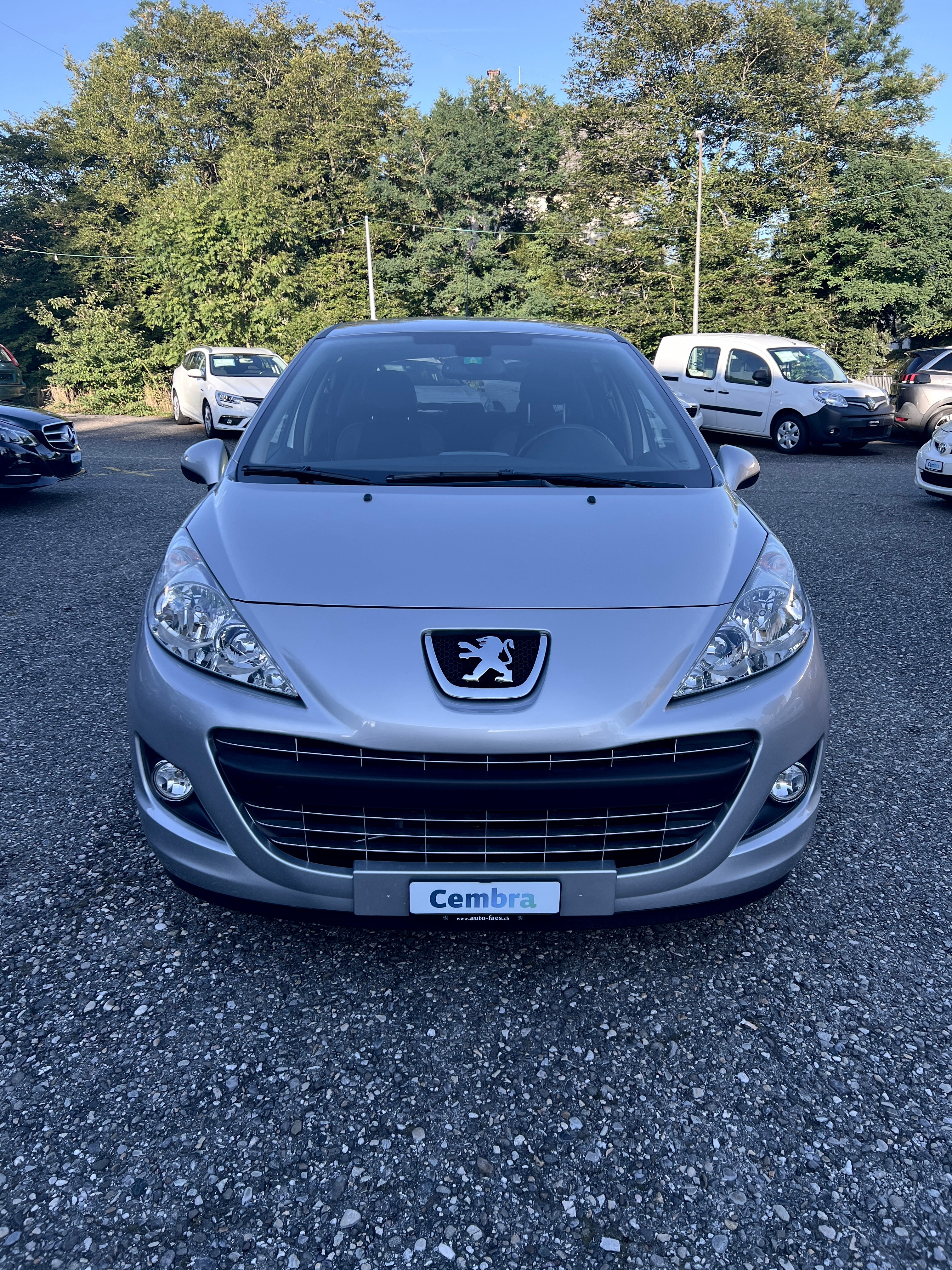 PEUGEOT 207 1.6 16V Allure Automatic