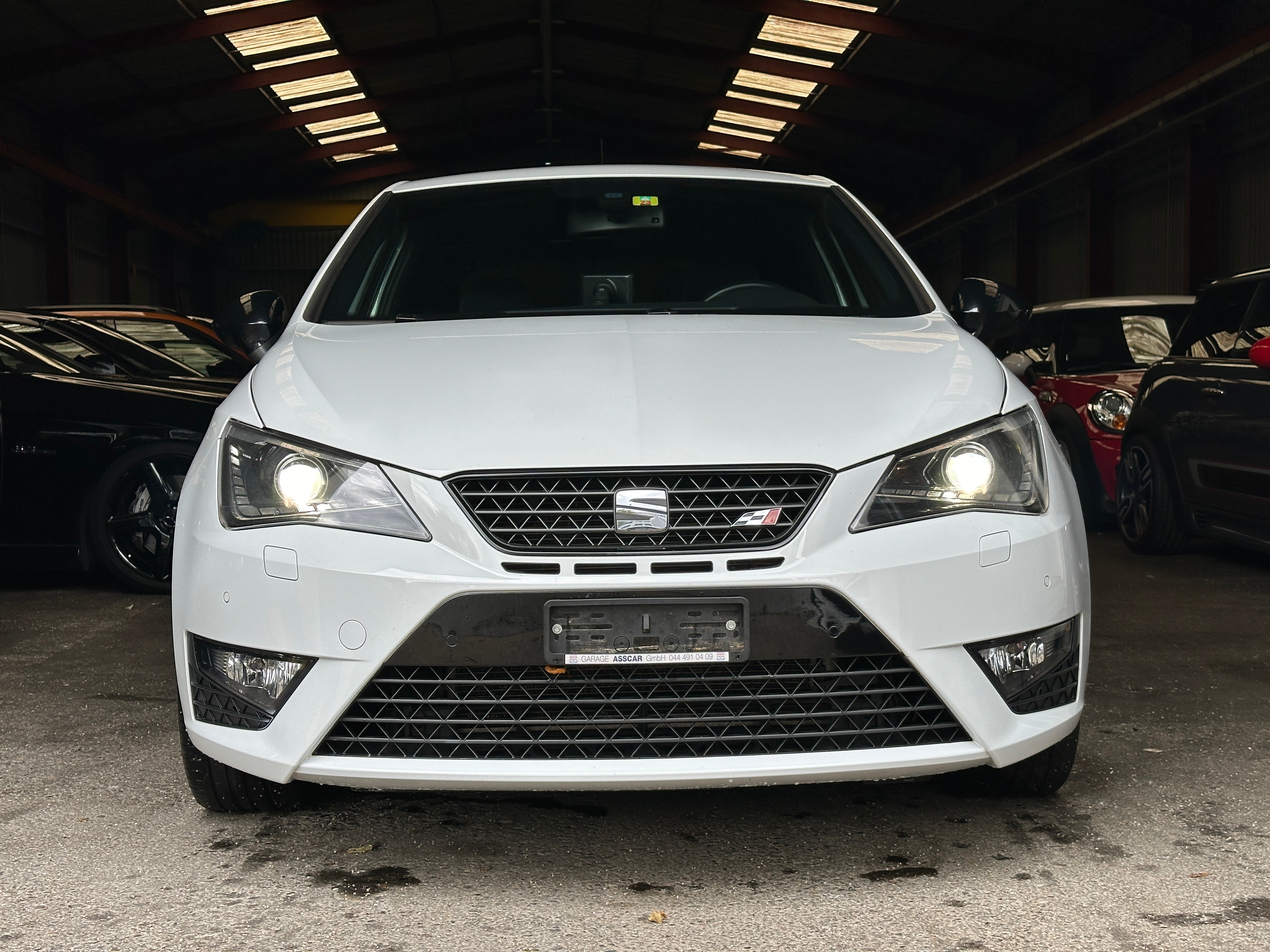 SEAT Ibiza SC 1.4 TSI Cupra SR DSG