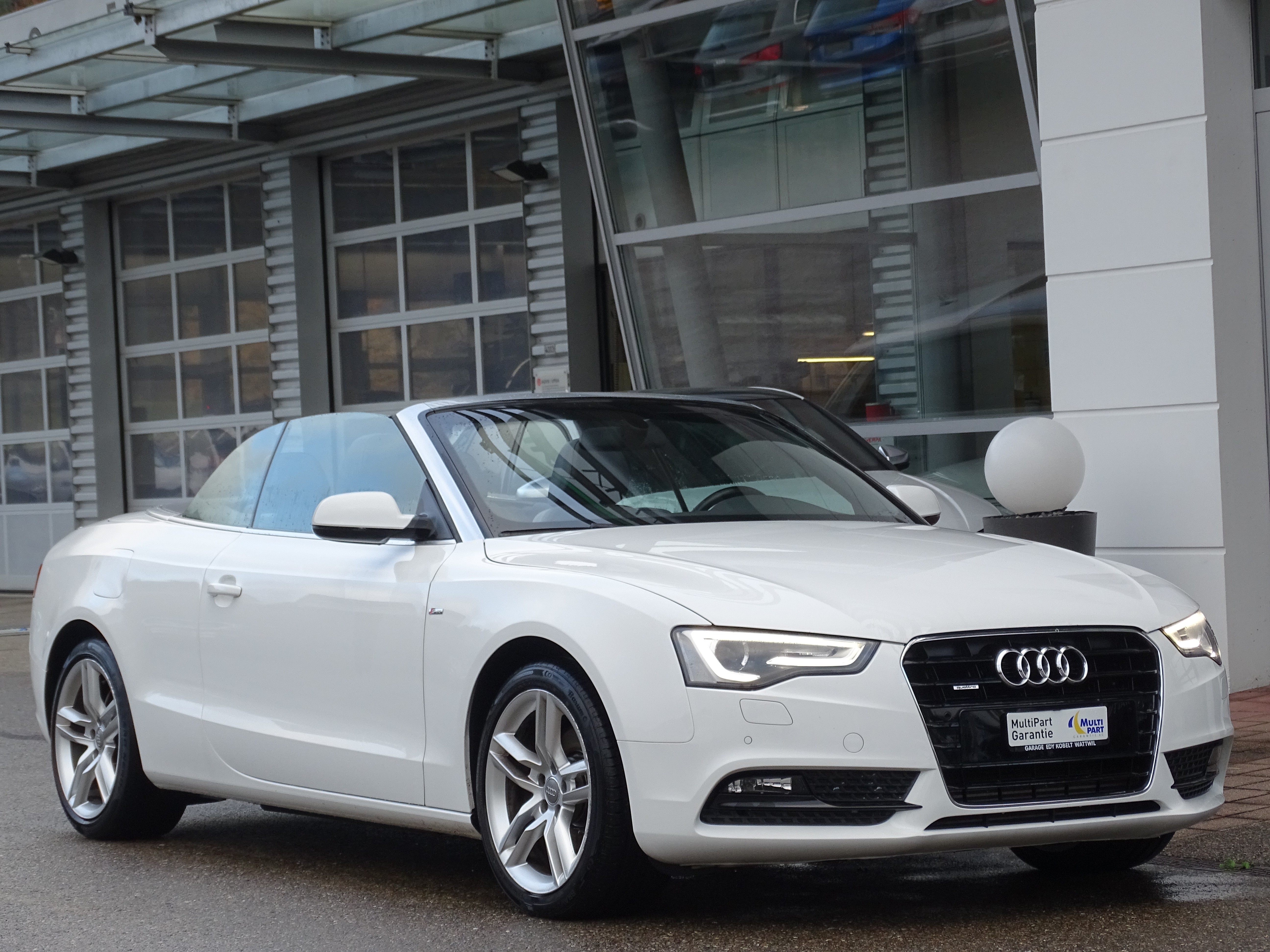 AUDI A5 Cabriolet 3.0 TDI quattro S-tronic**S-Line**