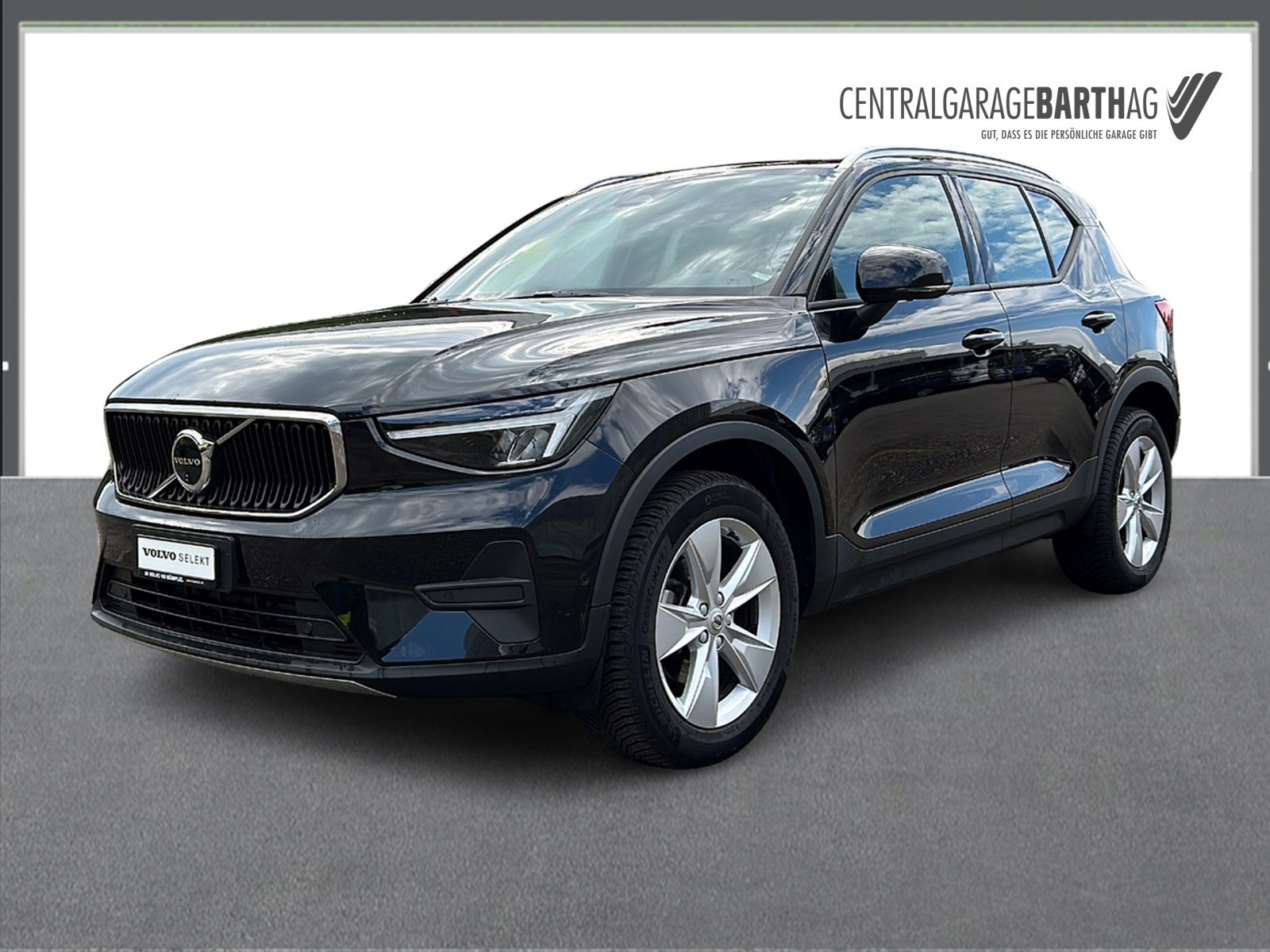 VOLVO XC40 2.0 B3 MH Core