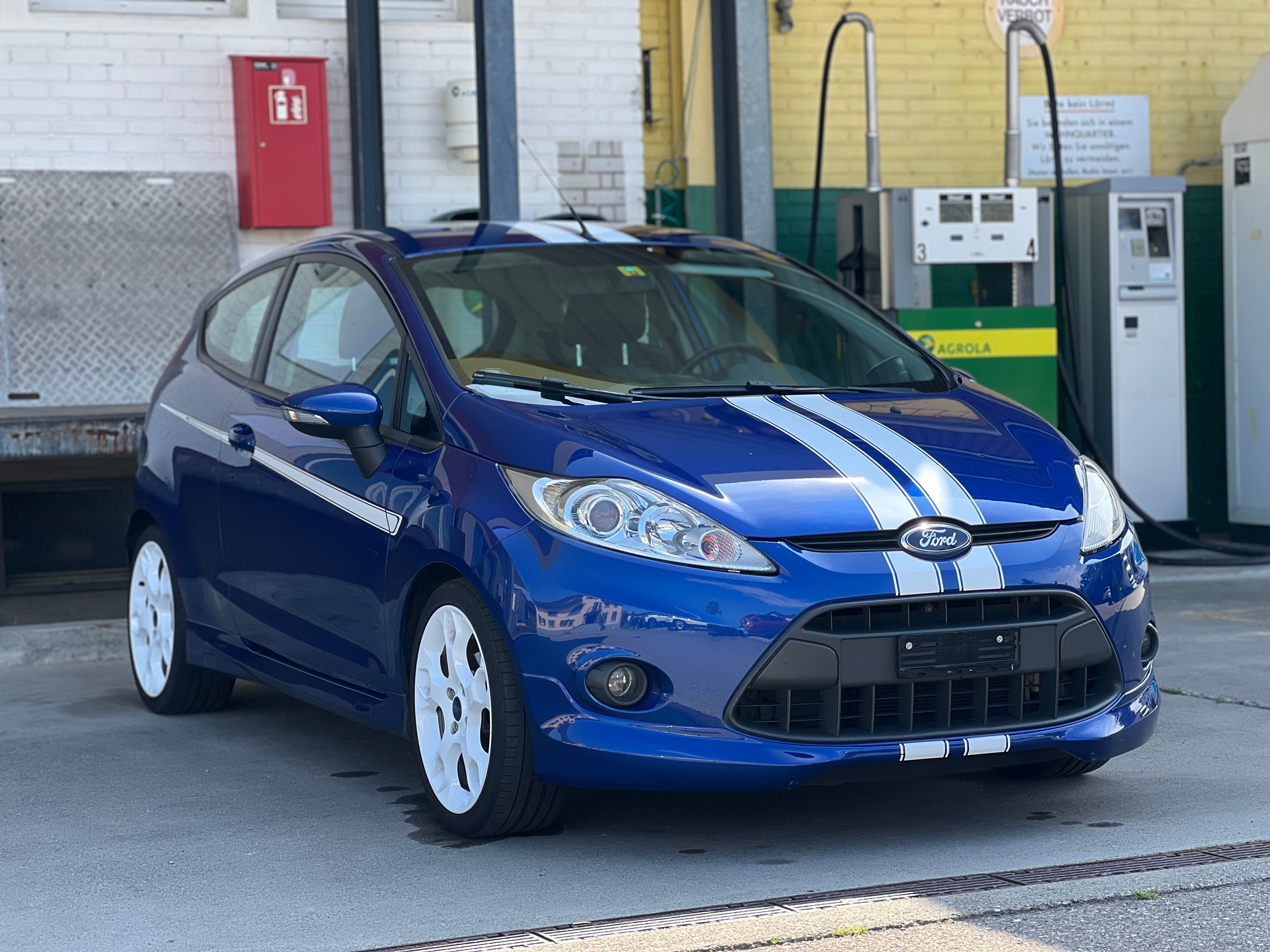 FORD Fiesta 1.6 16V Sport+