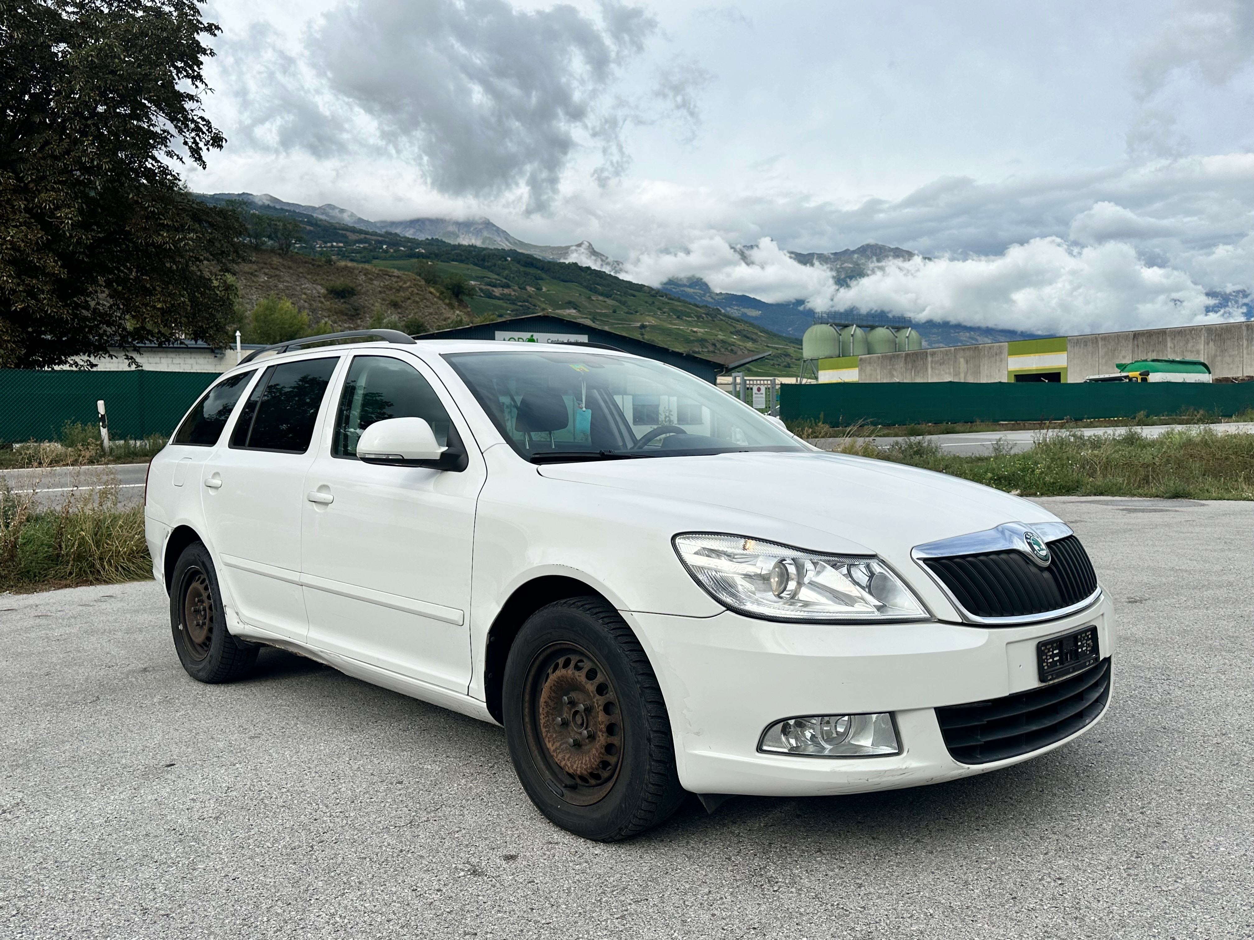 SKODA Octavia Combi 2.0 TDI Ambition 4x4