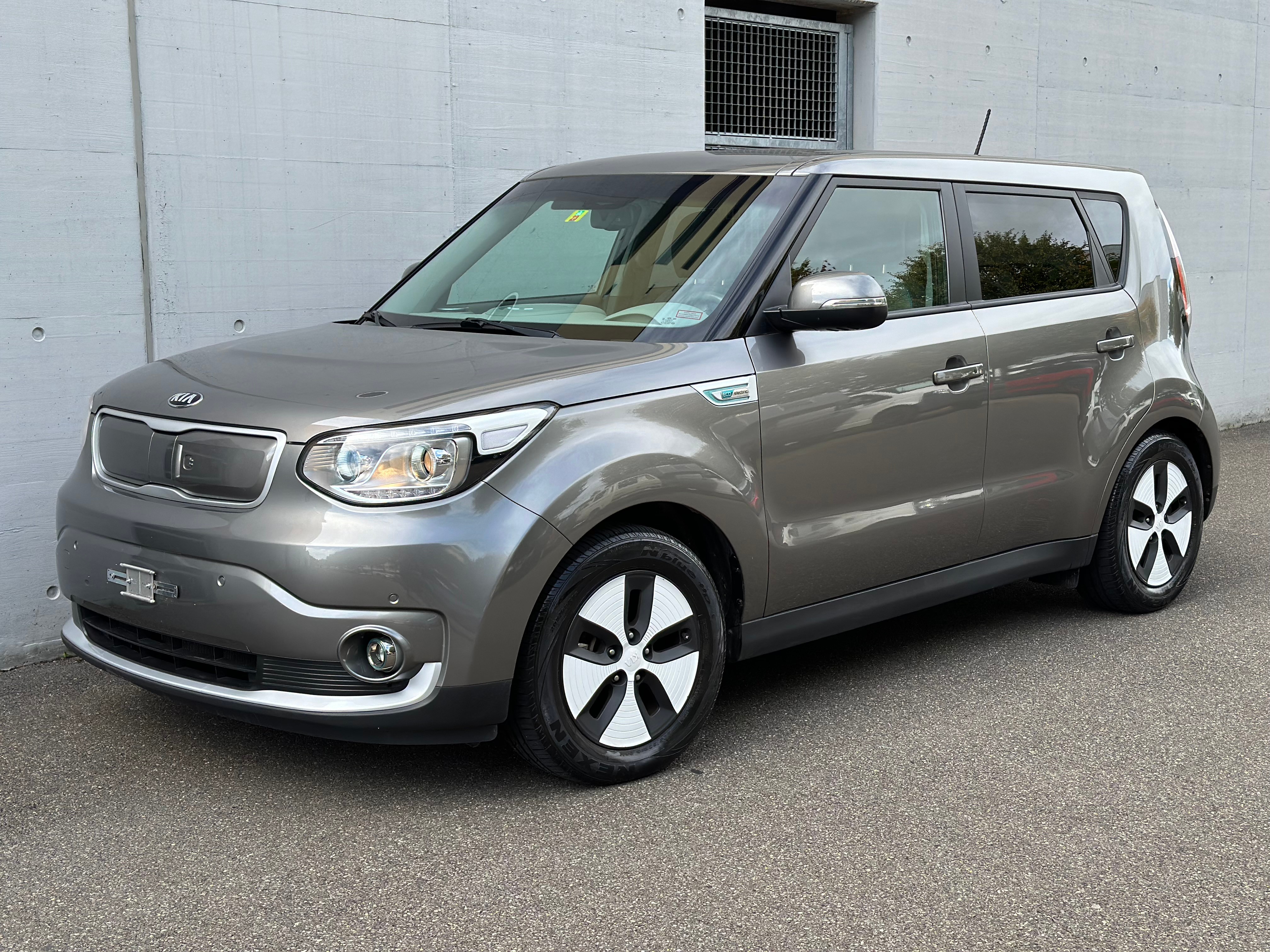 KIA Soul EV Style