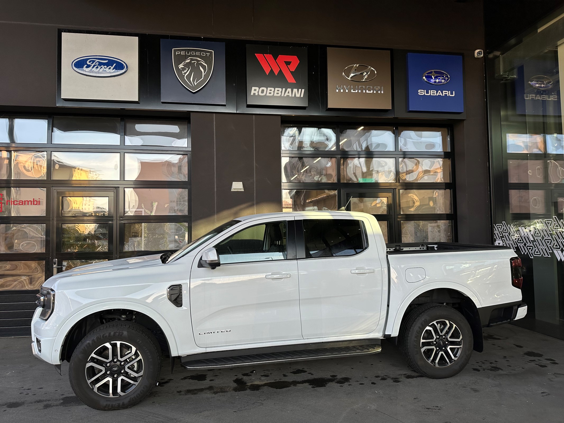 FORD Ranger Limited 2.0 Eco Blue 4x4 Automat