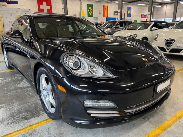 PORSCHE Panamera 4 3.6 Platinum Edition PDK