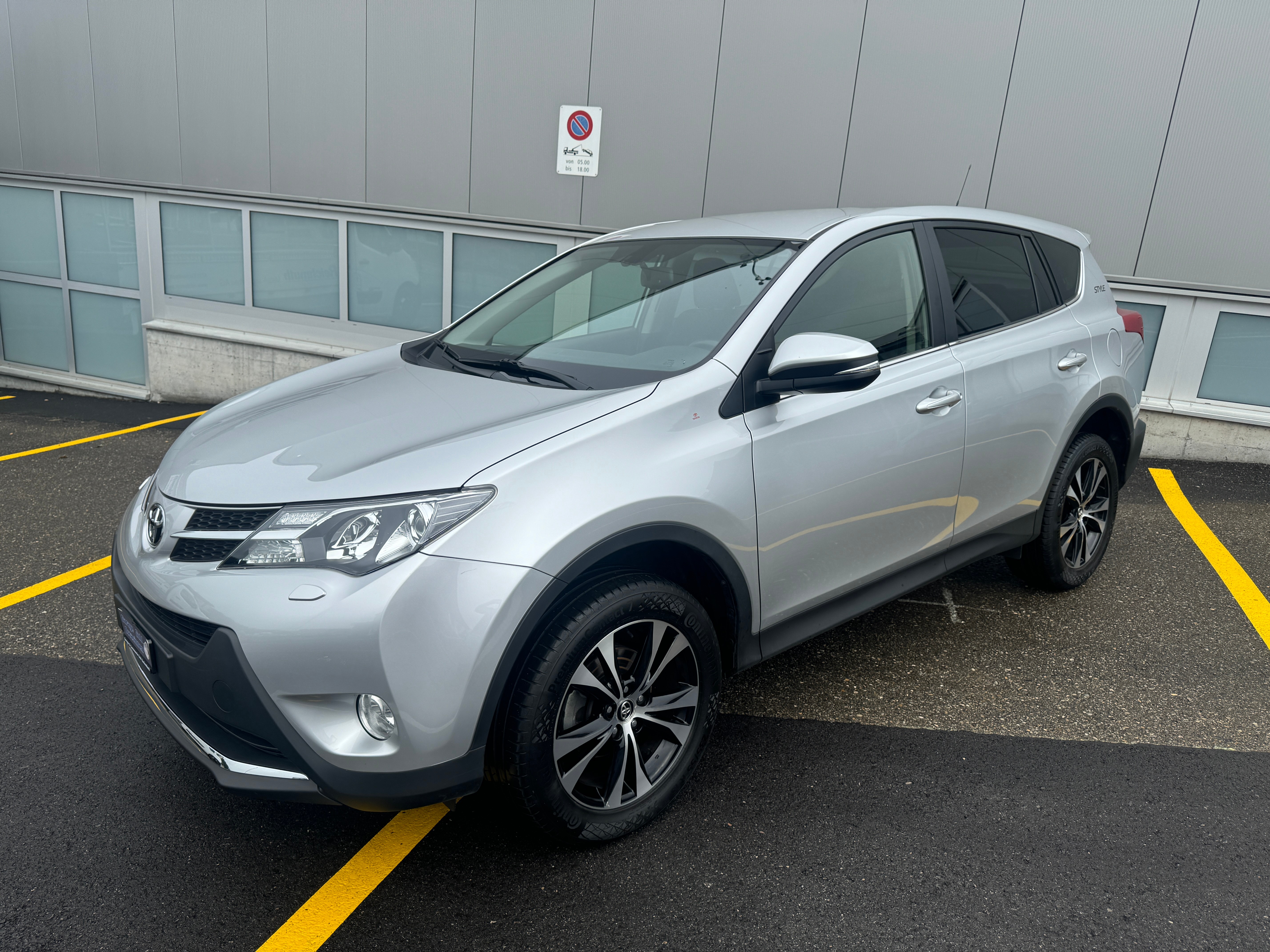 TOYOTA RAV-4 2.0 16V Style