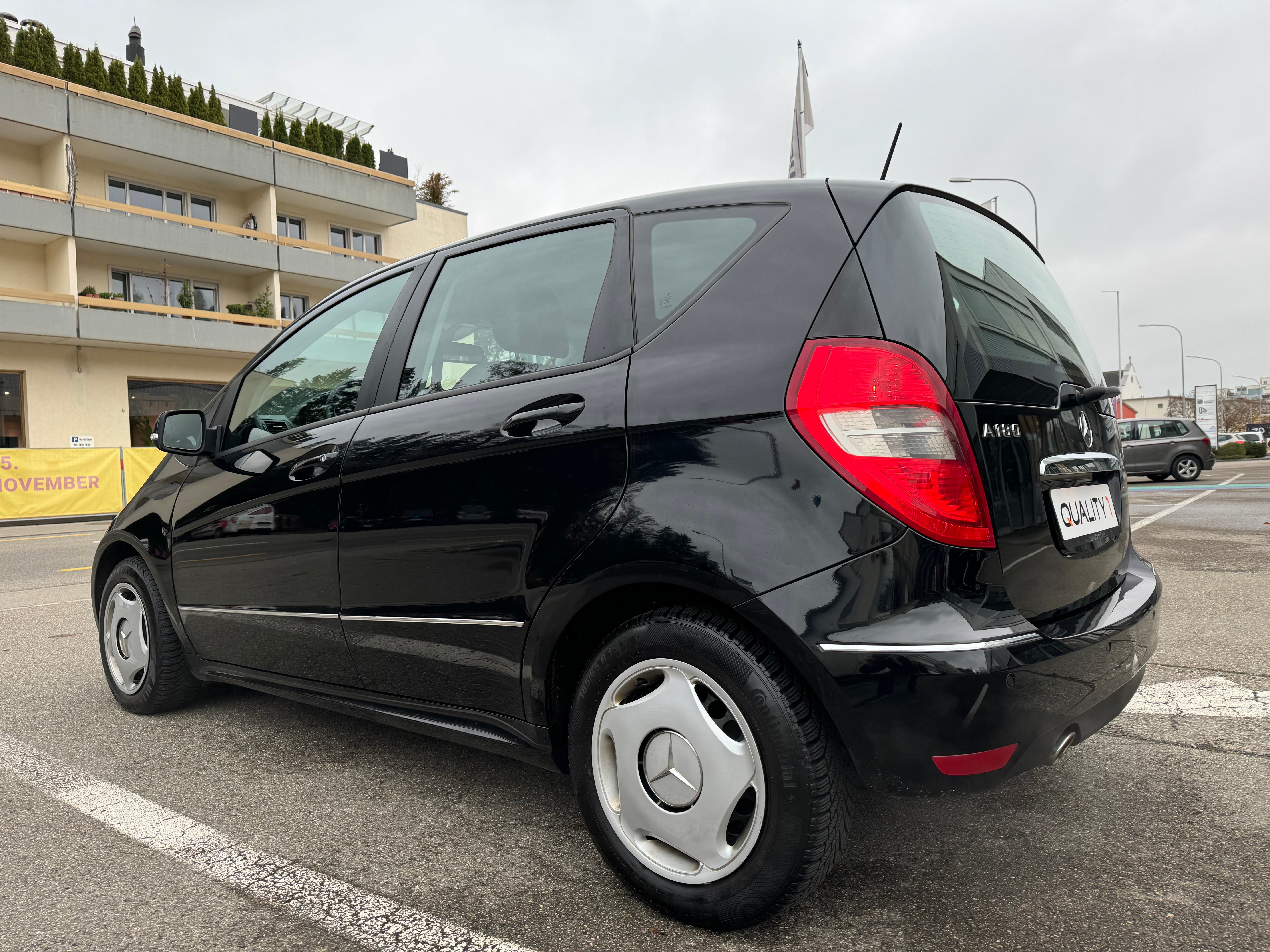 MERCEDES-BENZ A 180 Avantgarde Selection Autotronic