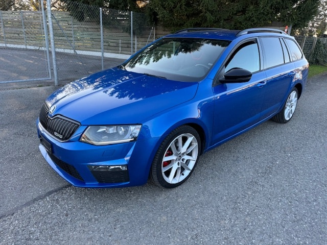 SKODA Octavia Combi 2.0 TDI RS 4x4 DSG