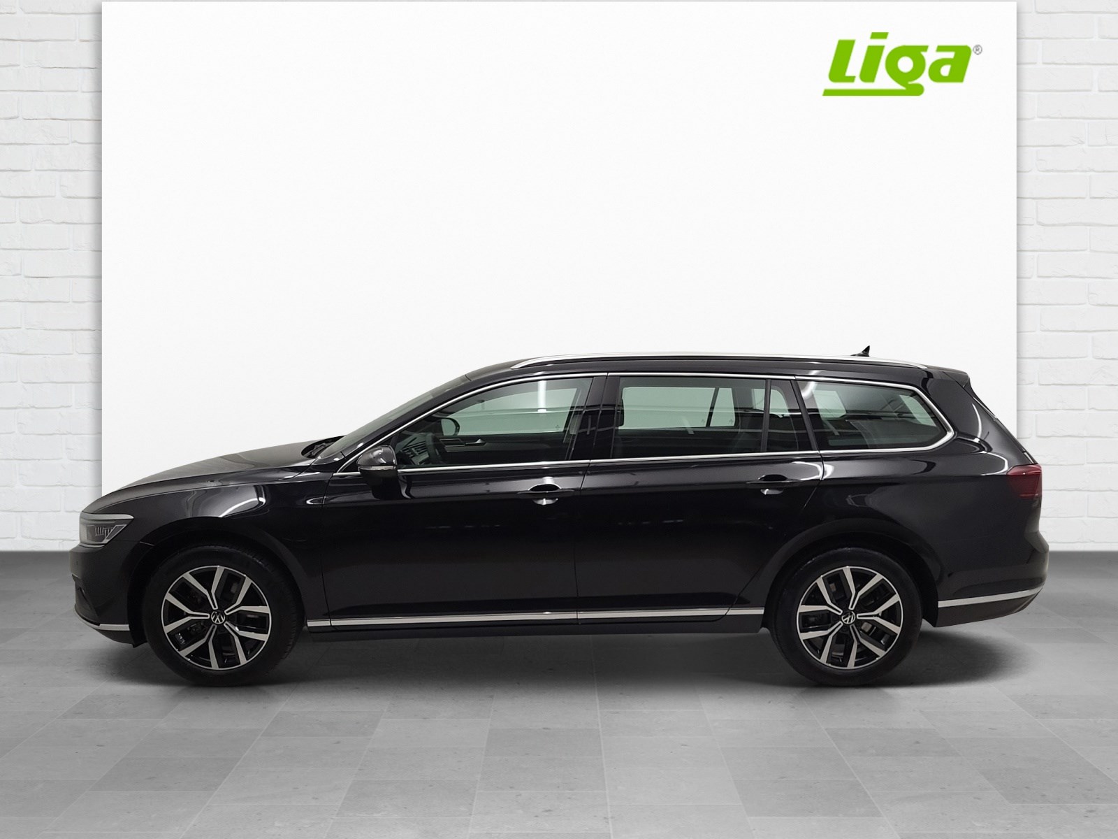 VW Passat Variant 2.0 TDI 200 Elegance DSG 4m