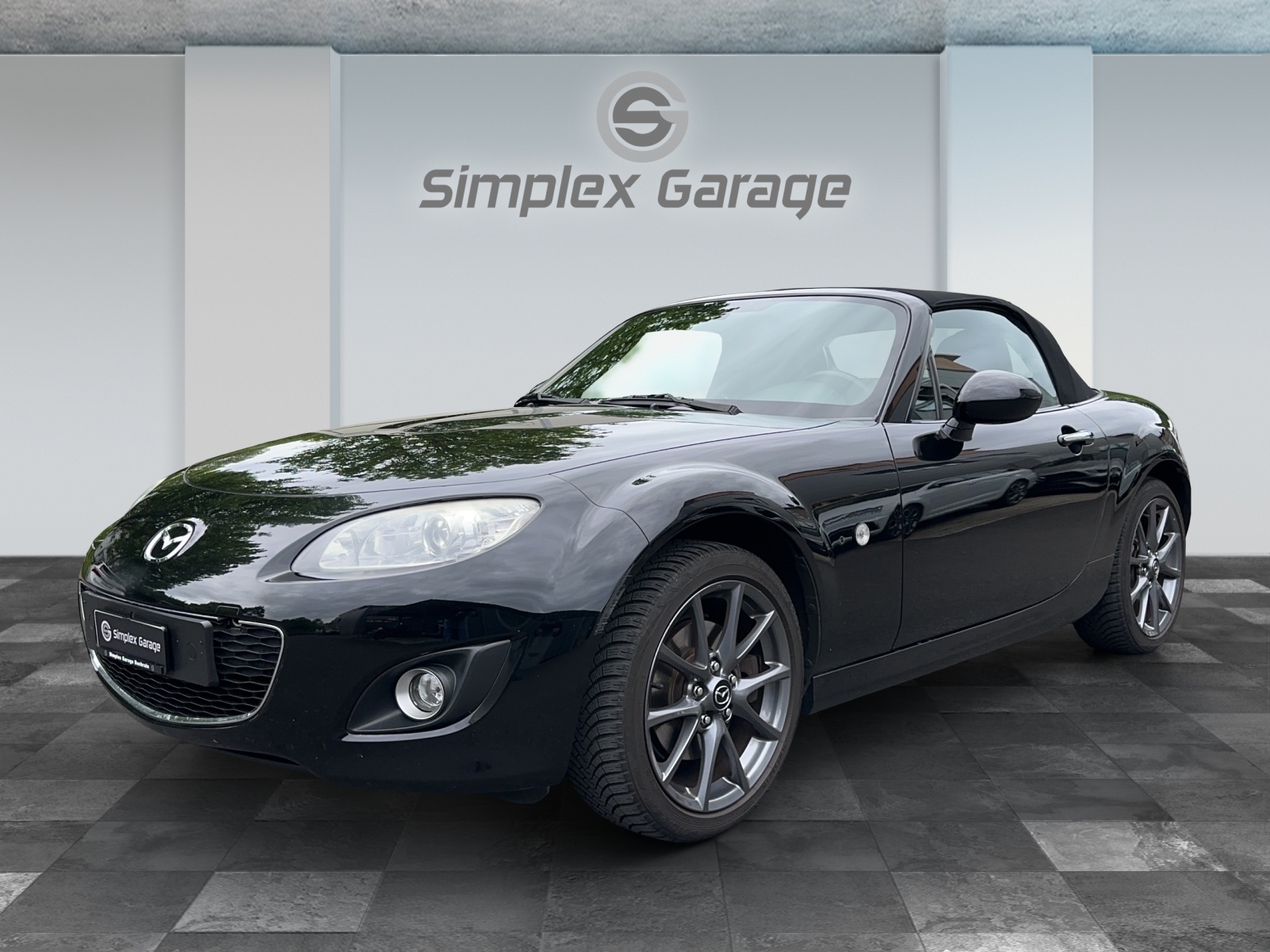 MAZDA MX-5 1.8i 16V Exclusive