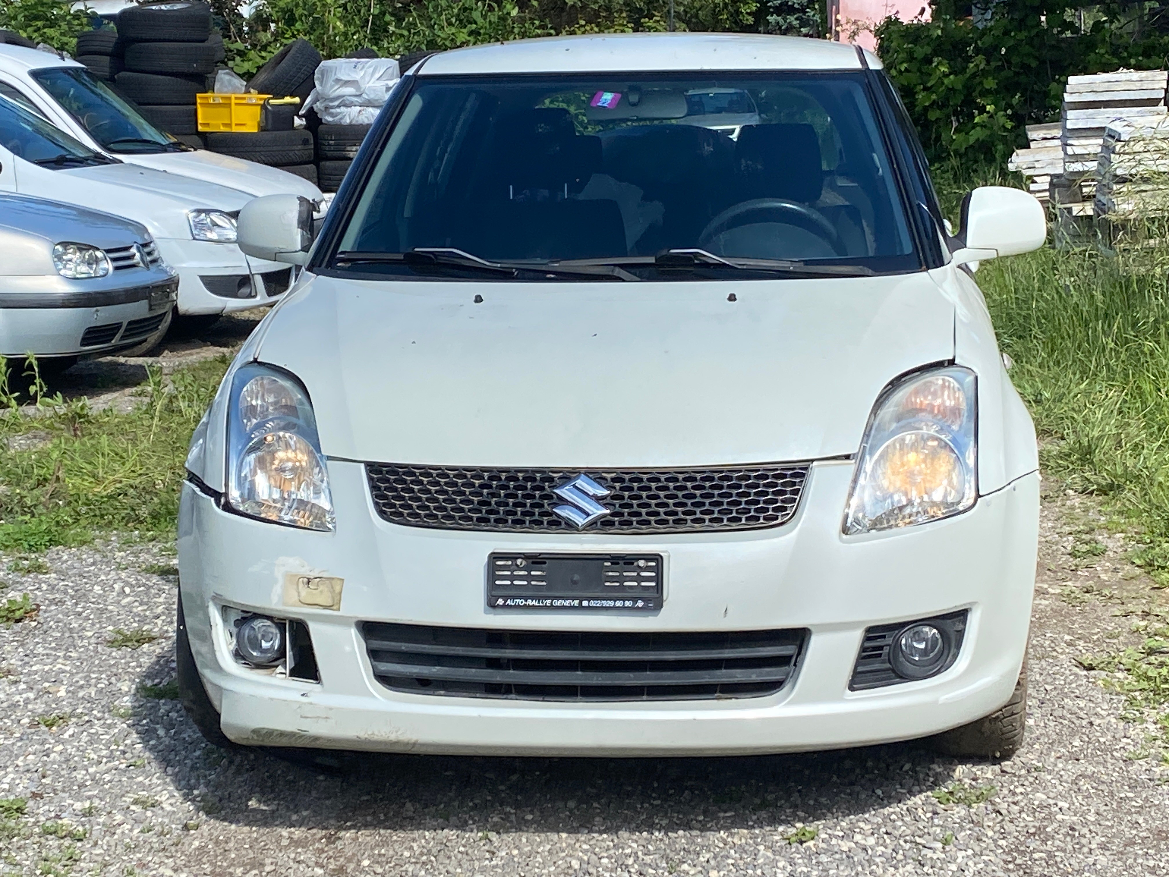 SUZUKI SWIFT