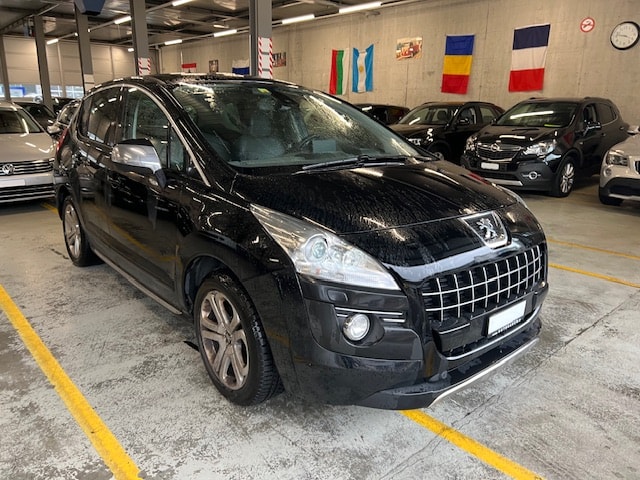 PEUGEOT 3008 1.6 16V T Platinum