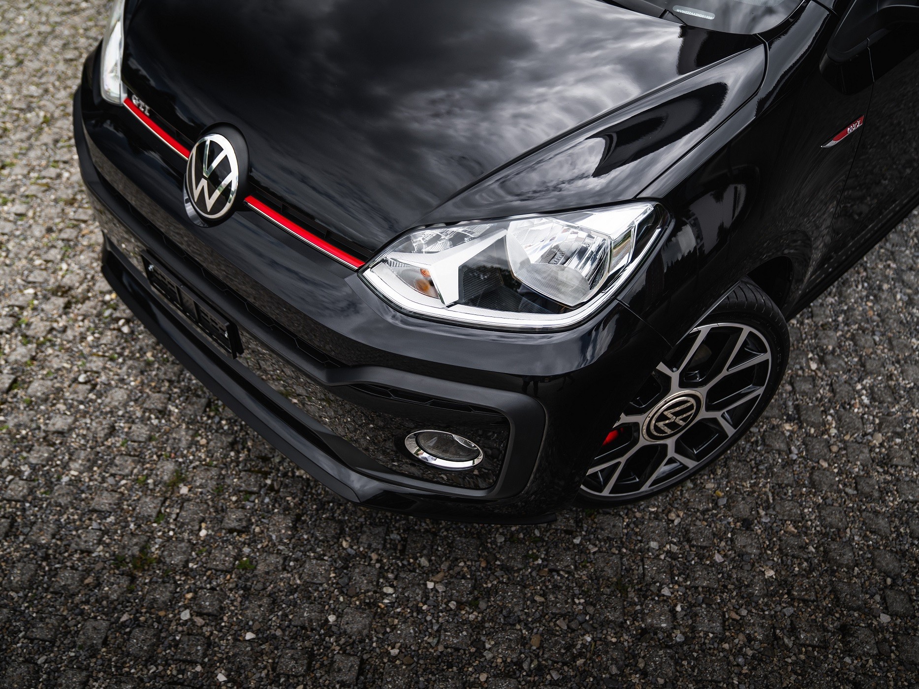 VW Up 1.0 TSI GTI 1. Hand / Sound / 6-Gang / PDC / Sitzheizung / Kamera / Klima / DAB+ / Tempomat / Lane Assist / Maps & More