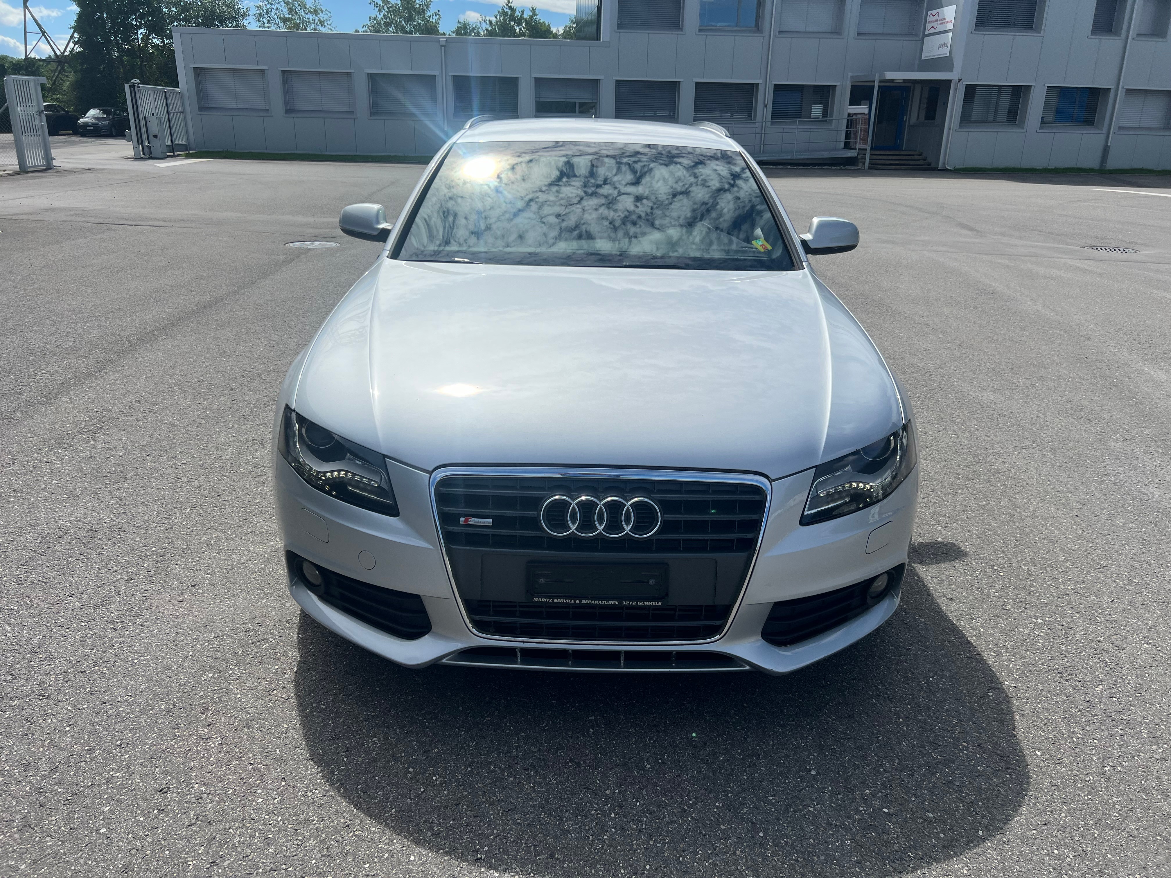 AUDI A4 Avant 2.0 TFSI quattro