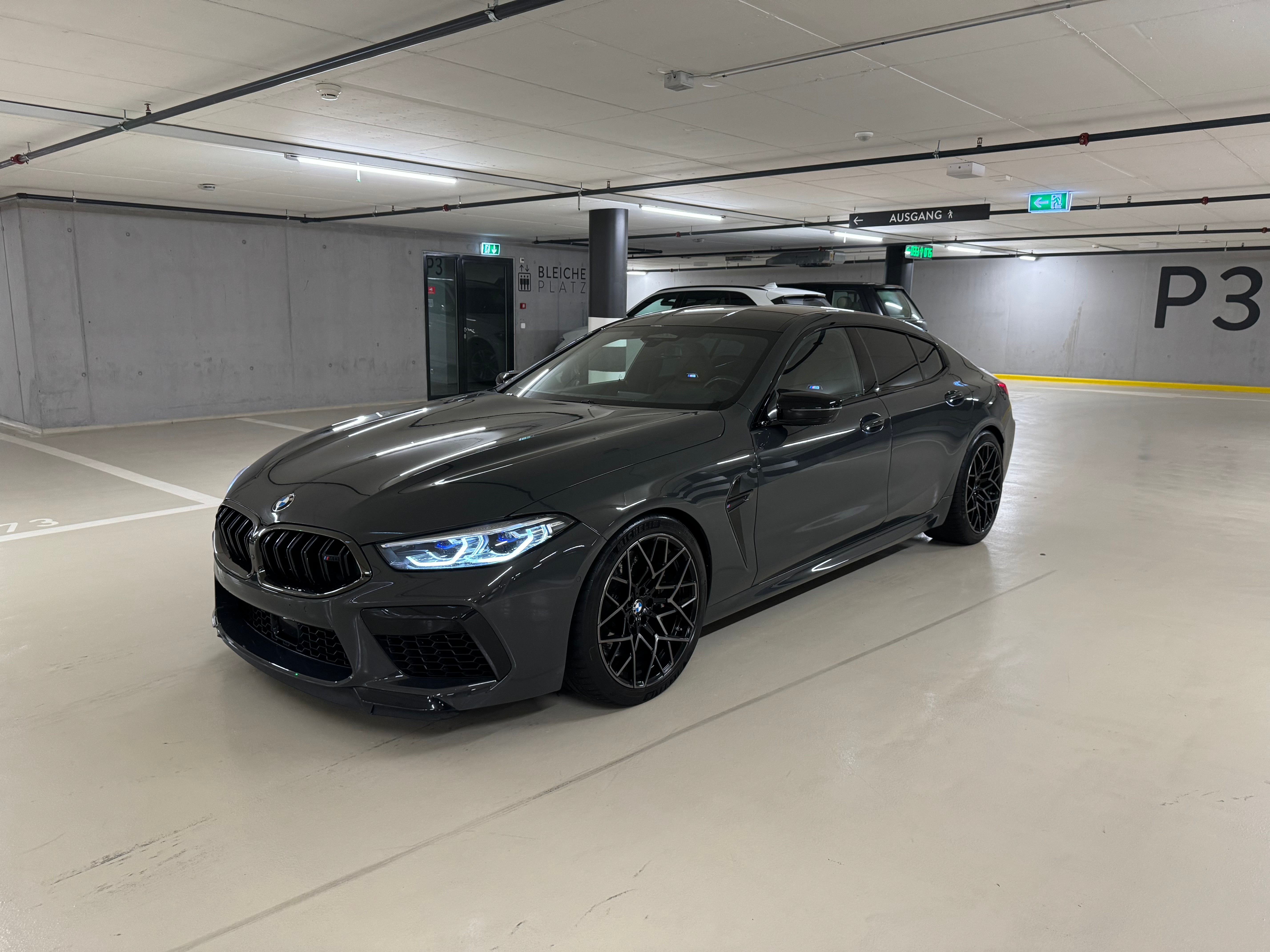 BMW M8 xDrive M Competition Steptronic