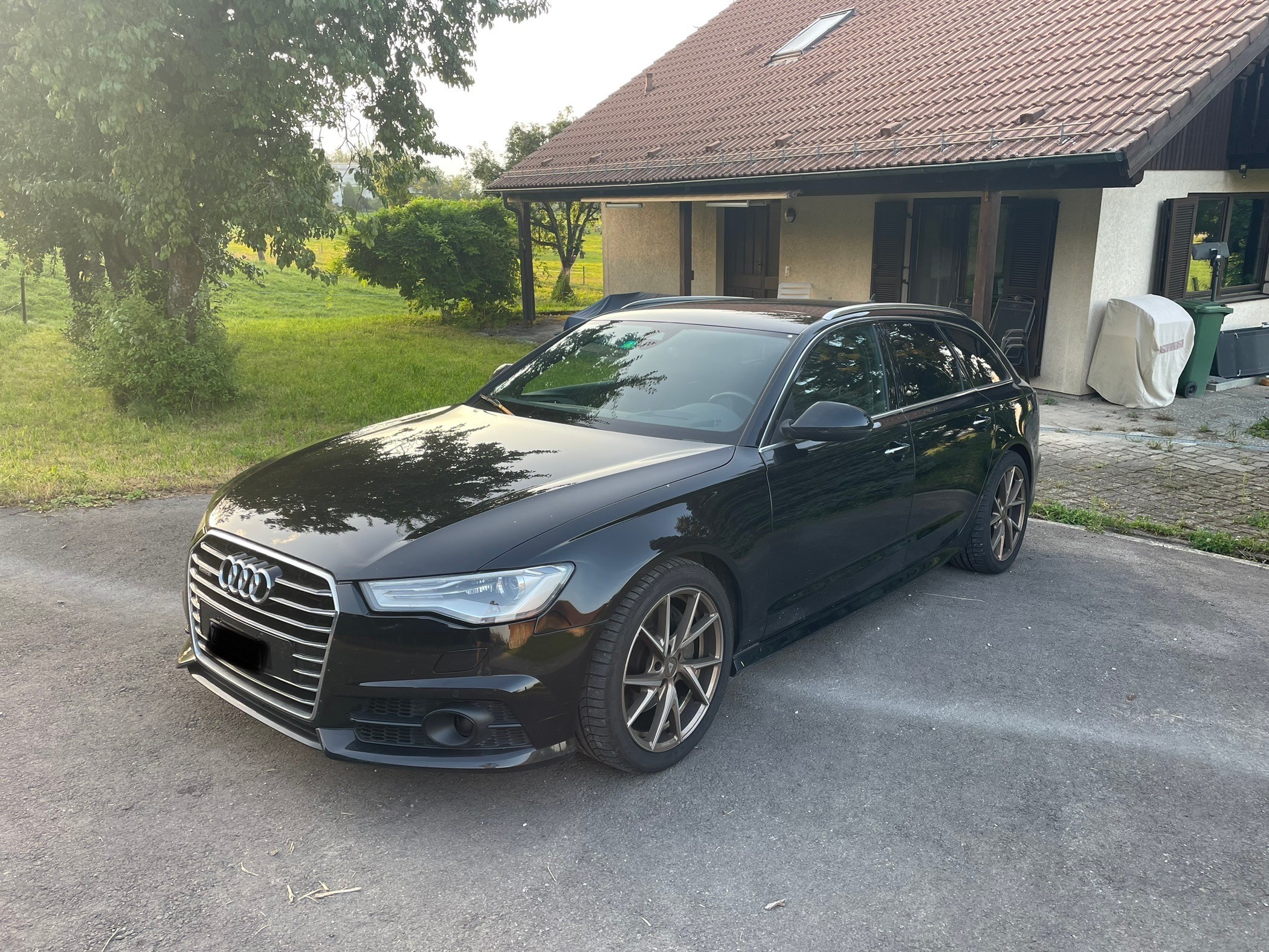 AUDI A6 Avant 3.0 TDI V6 quattro S-tronic