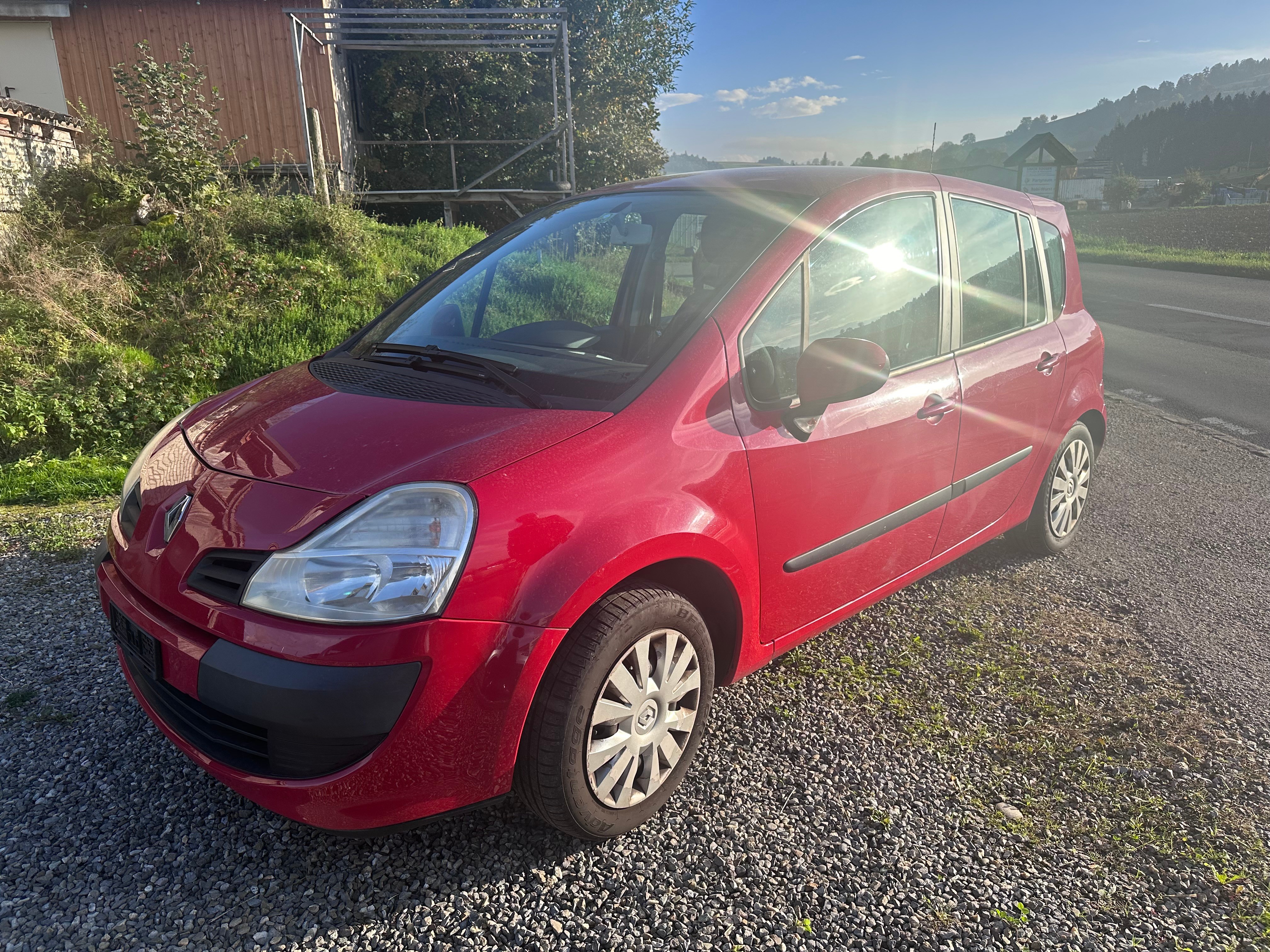 RENAULT Modus 1.2 16V Authentique