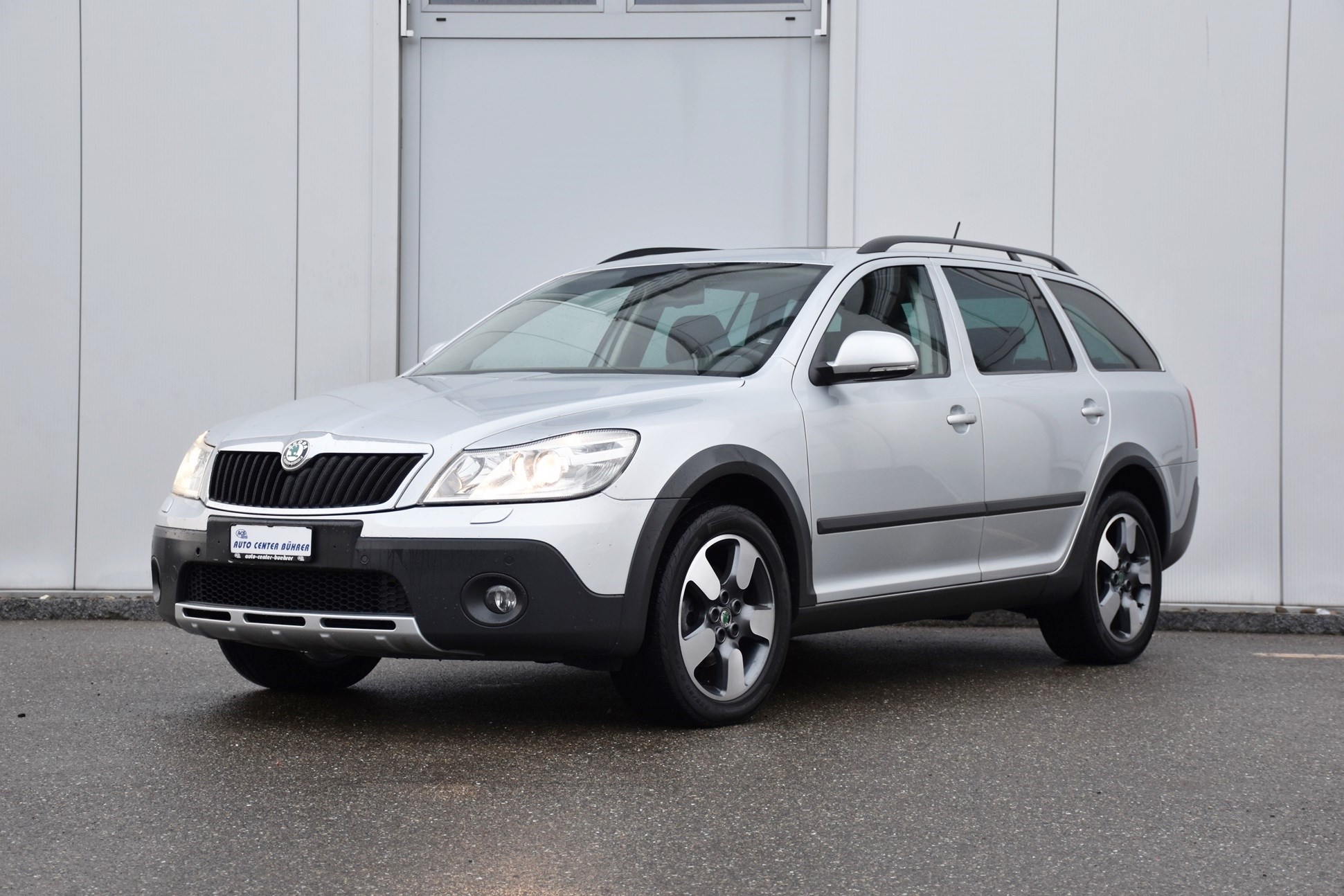 SKODA Octavia 1.8TSI Scout 4x4