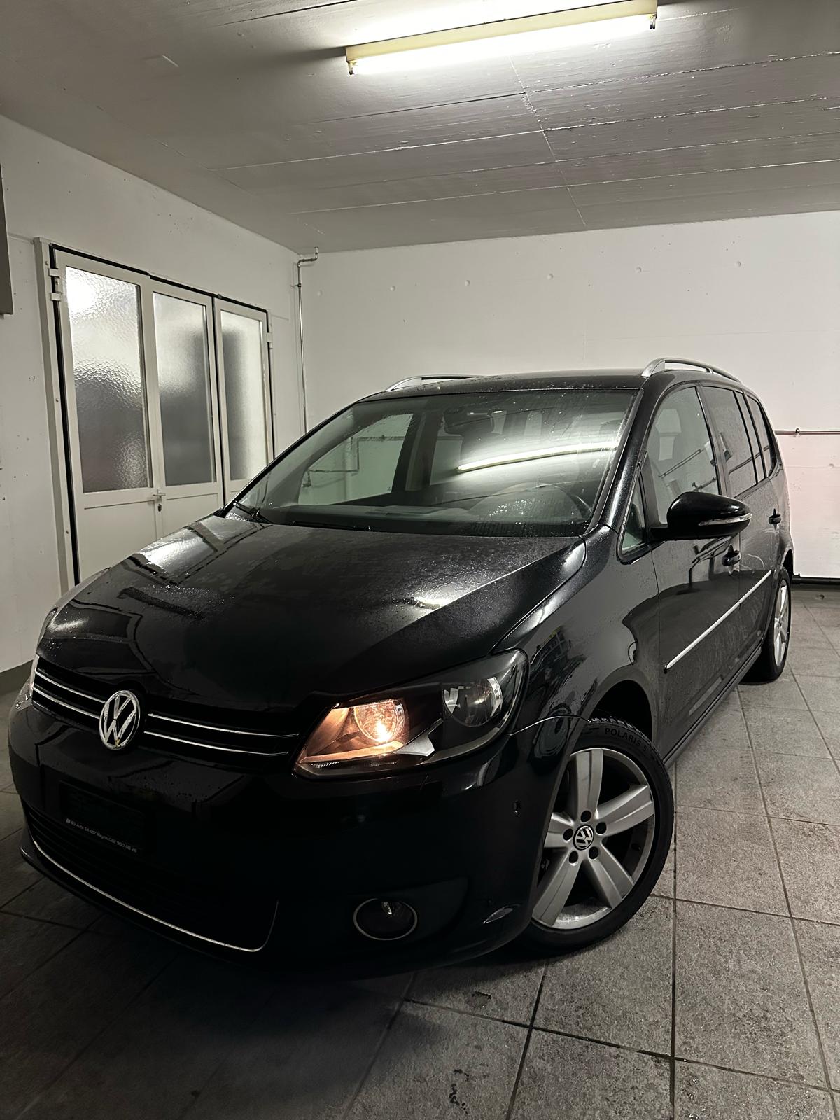 VW Touran 2.0 TDI Highline DSG