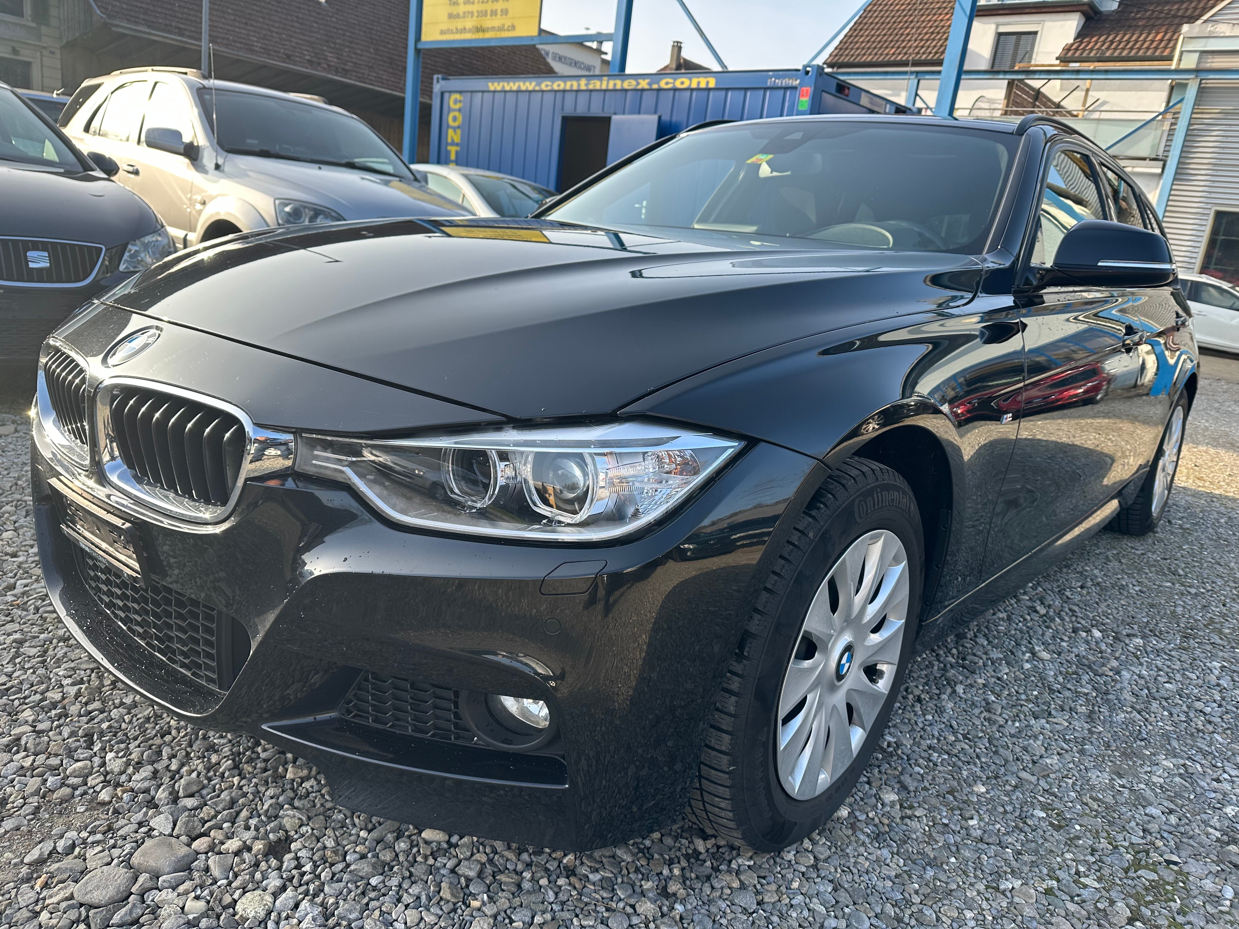 BMW 320d xDrive Touring Luxury Line Steptronic