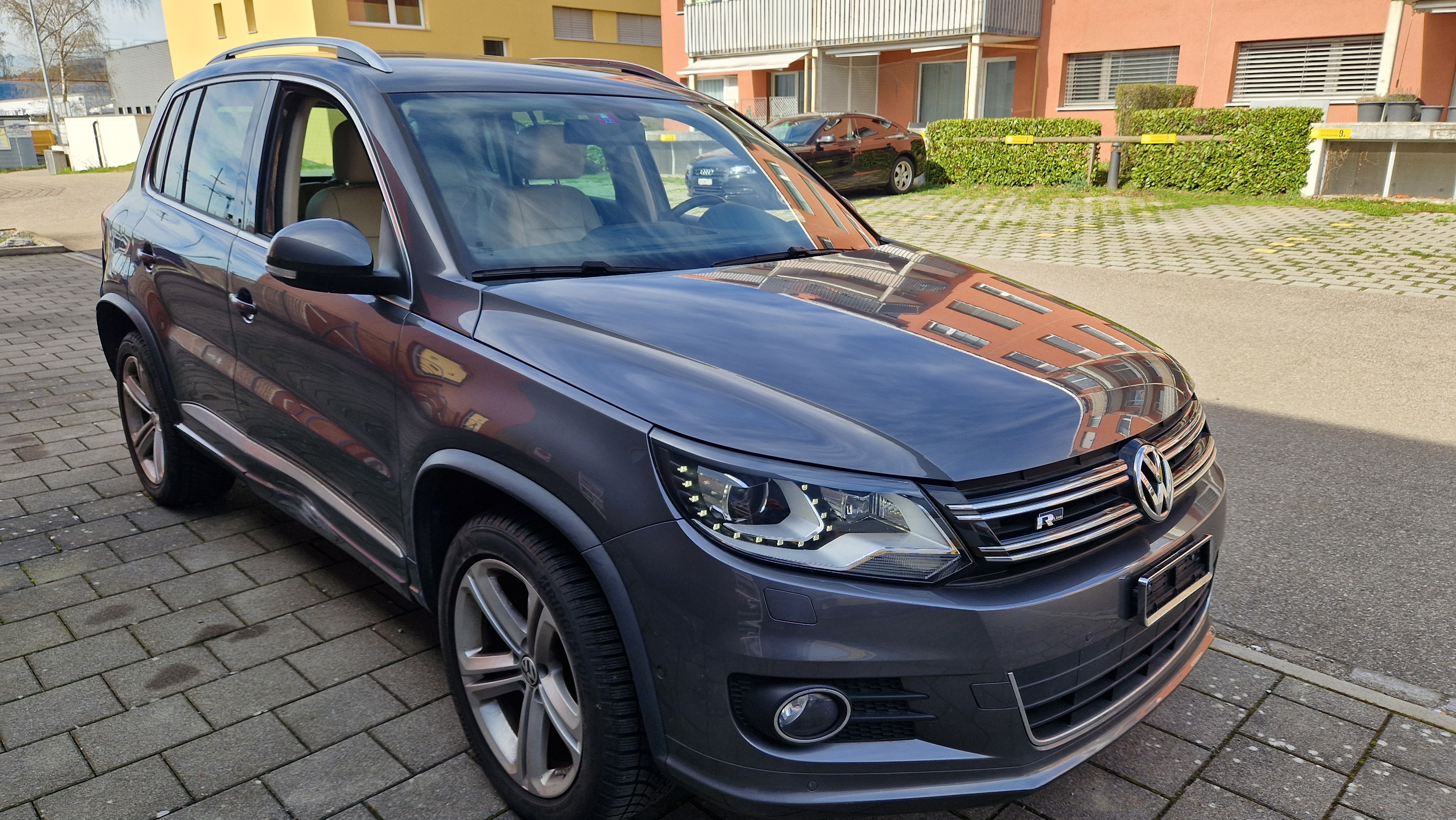 VW Tiguan 2.0 TSI Lounge 4Motion