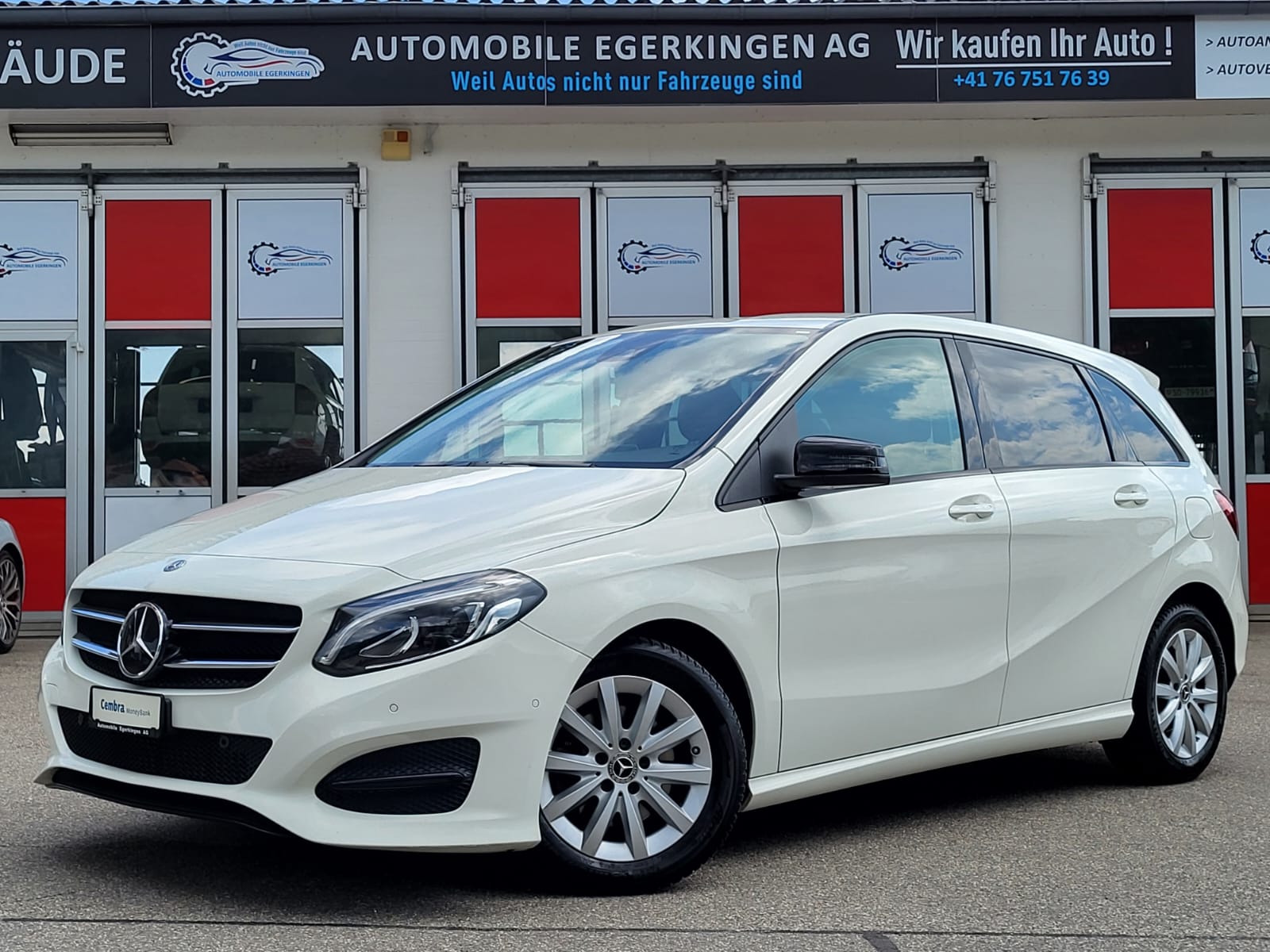 MERCEDES-BENZ B 200 Night Star 7G-DCT