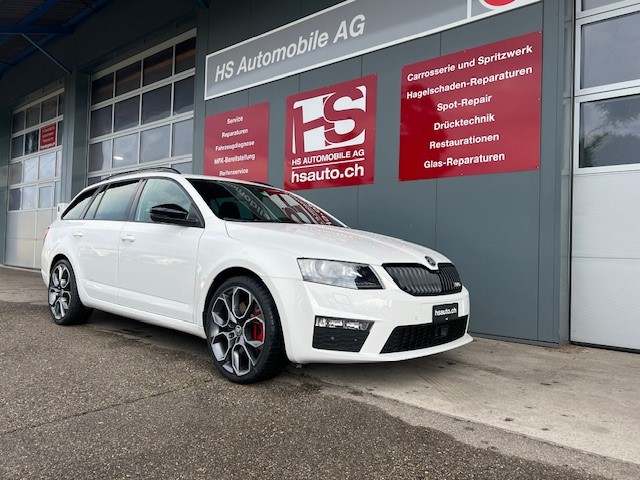 SKODA Octavia Combi 2.0 TSI RS DSG