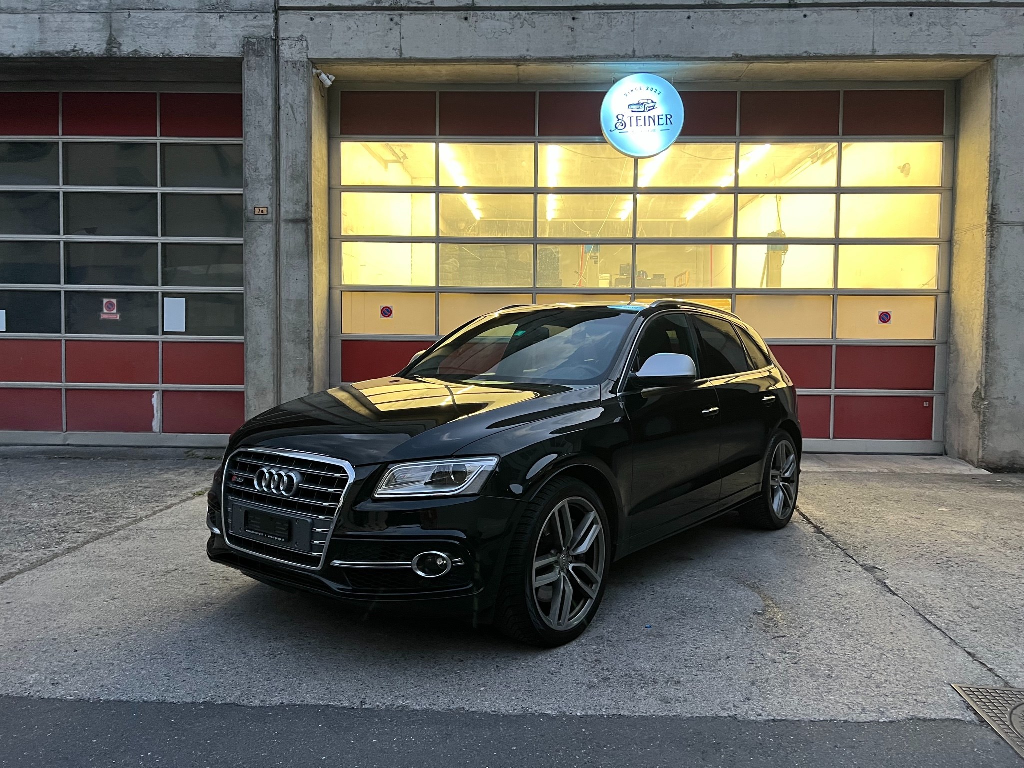 AUDI SQ5 3.0 TDI quattro tiptronic