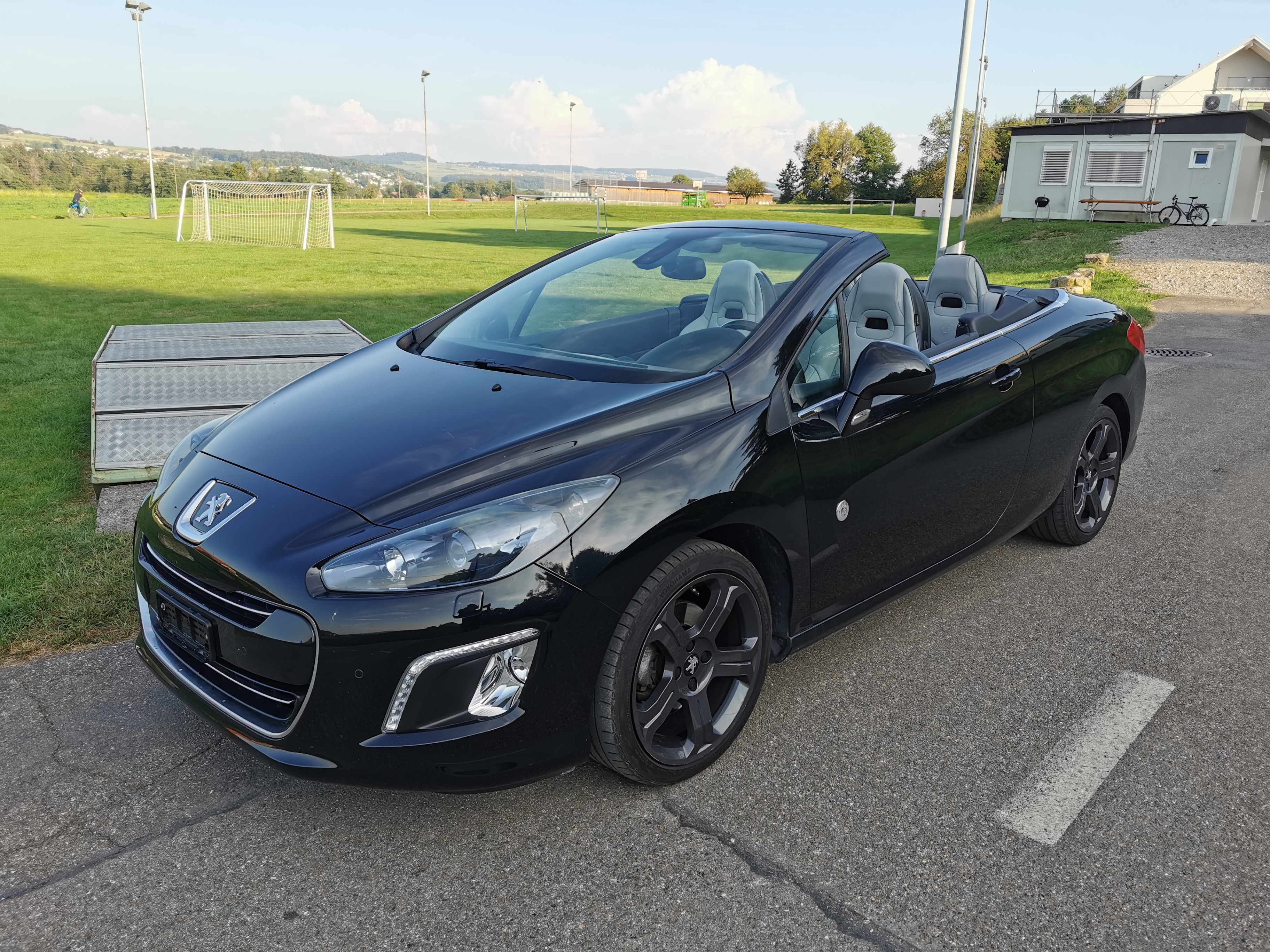 PEUGEOT 308 CC 1.6 16V Turbo R.Garros