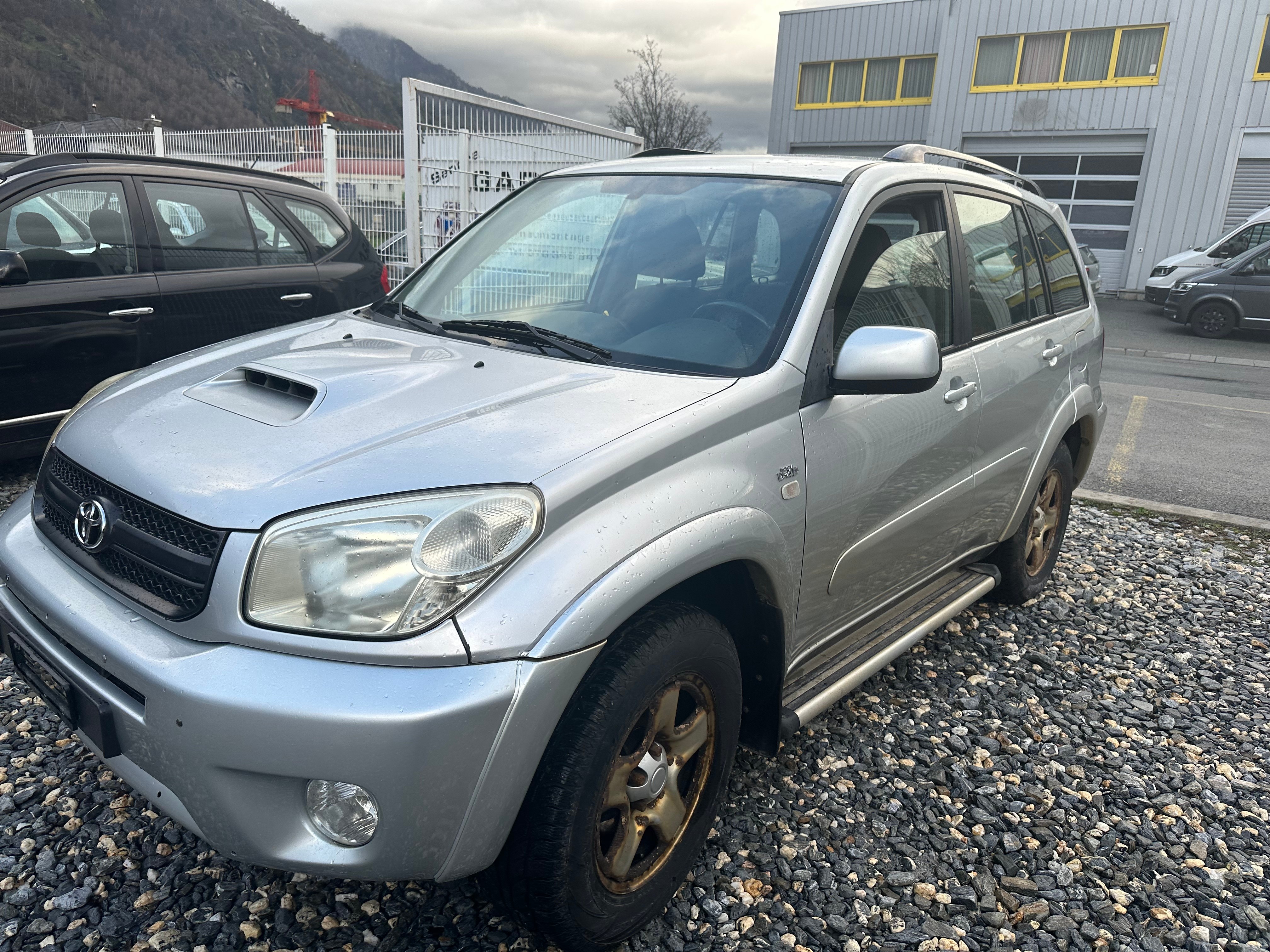 TOYOTA RAV-4 2.0 D4D Linea Sol