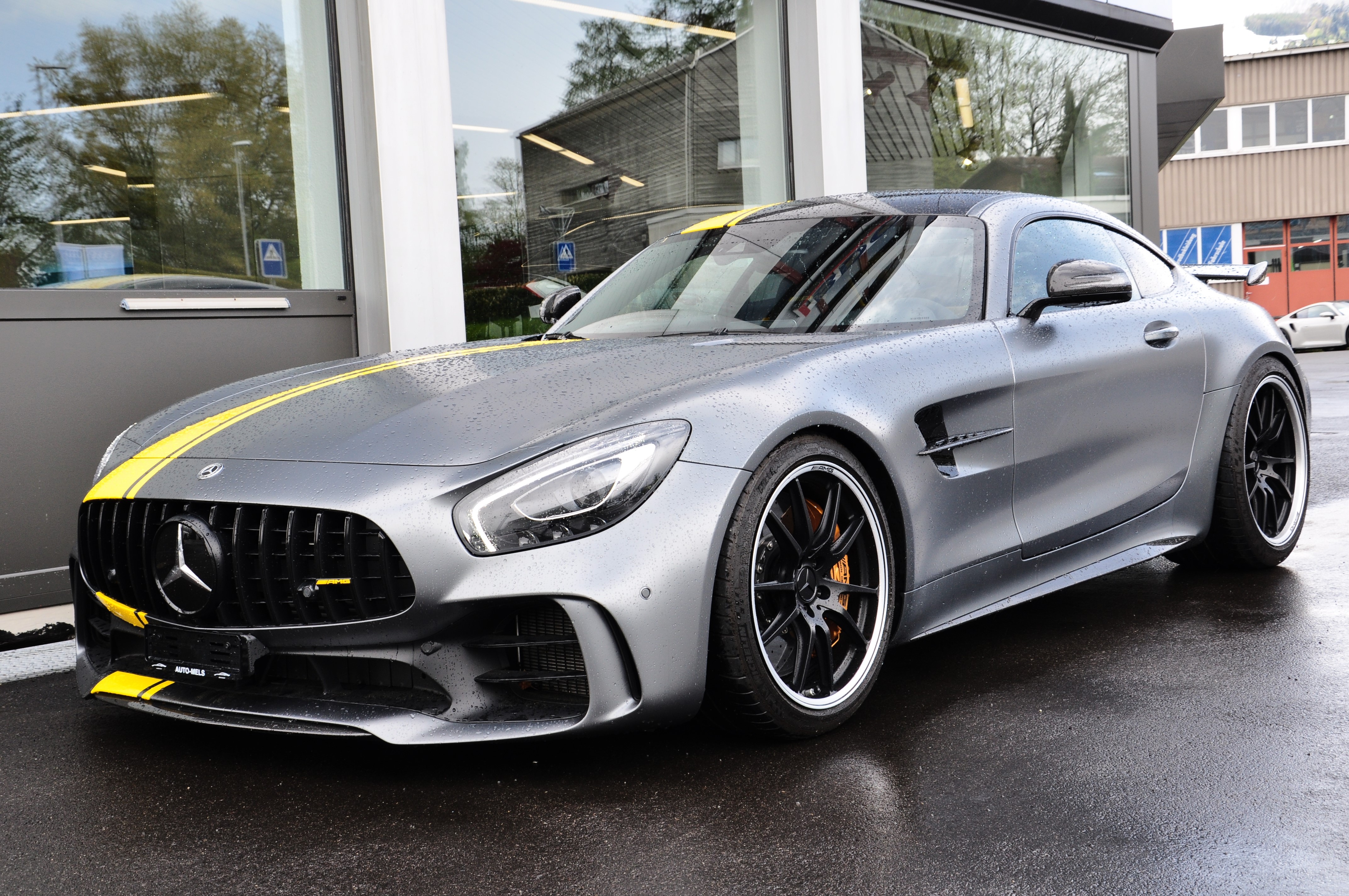 MERCEDES-BENZ AMG GT R Speedshift DCT