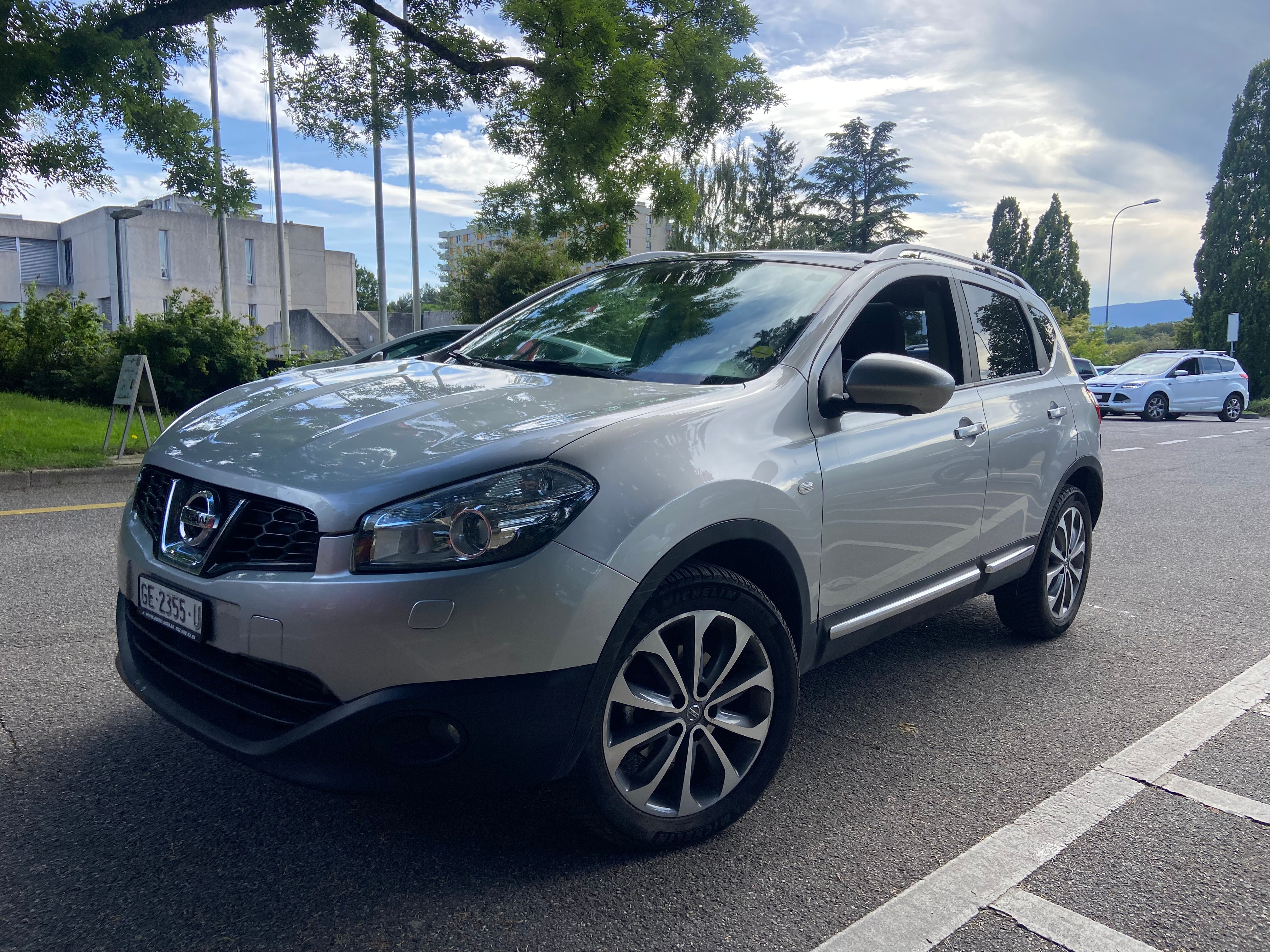 NISSAN Qashqai 2.0 dCi 4WD tekna Automatic