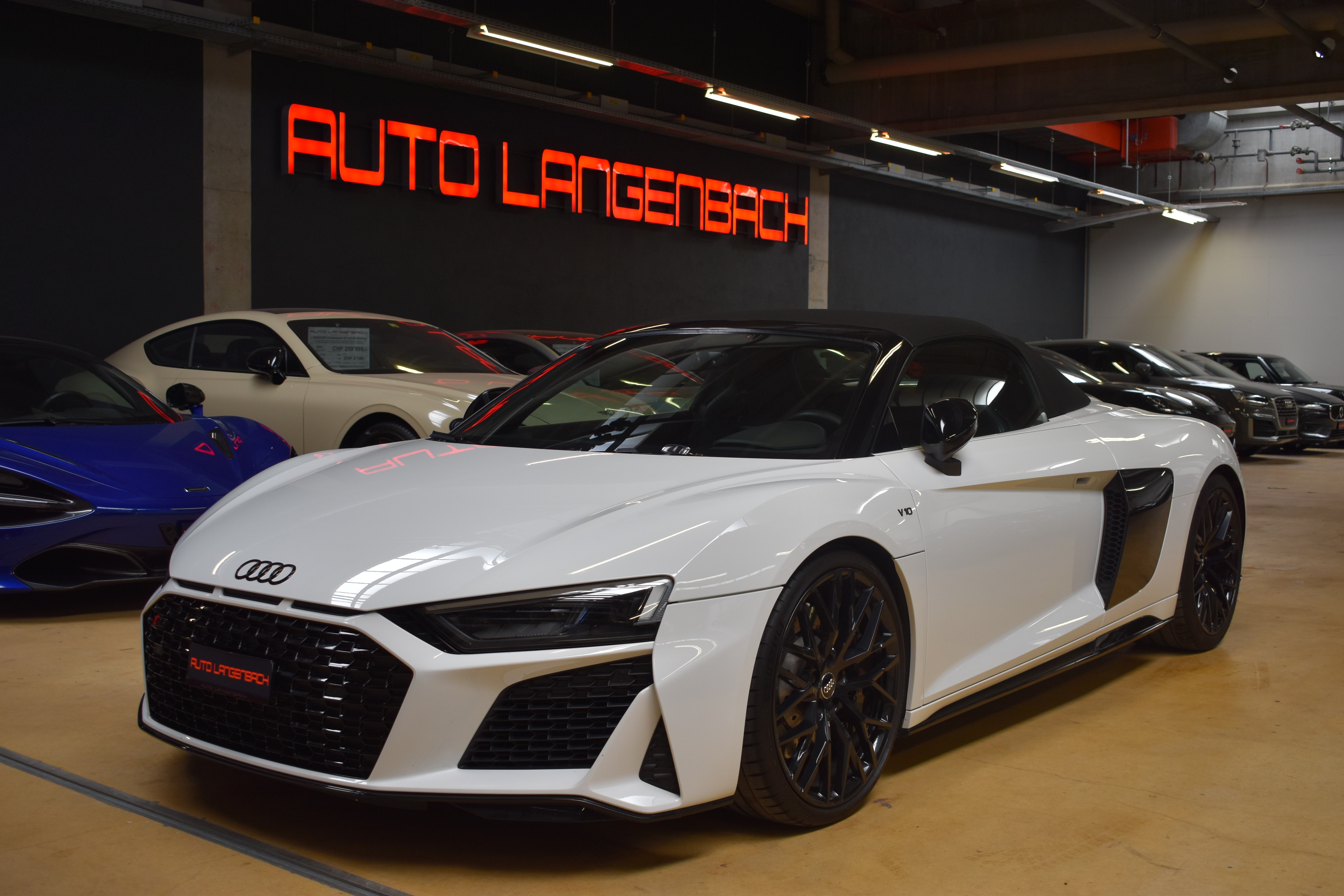 AUDI R8 Spyder S-Tronic Quattro - 570PS