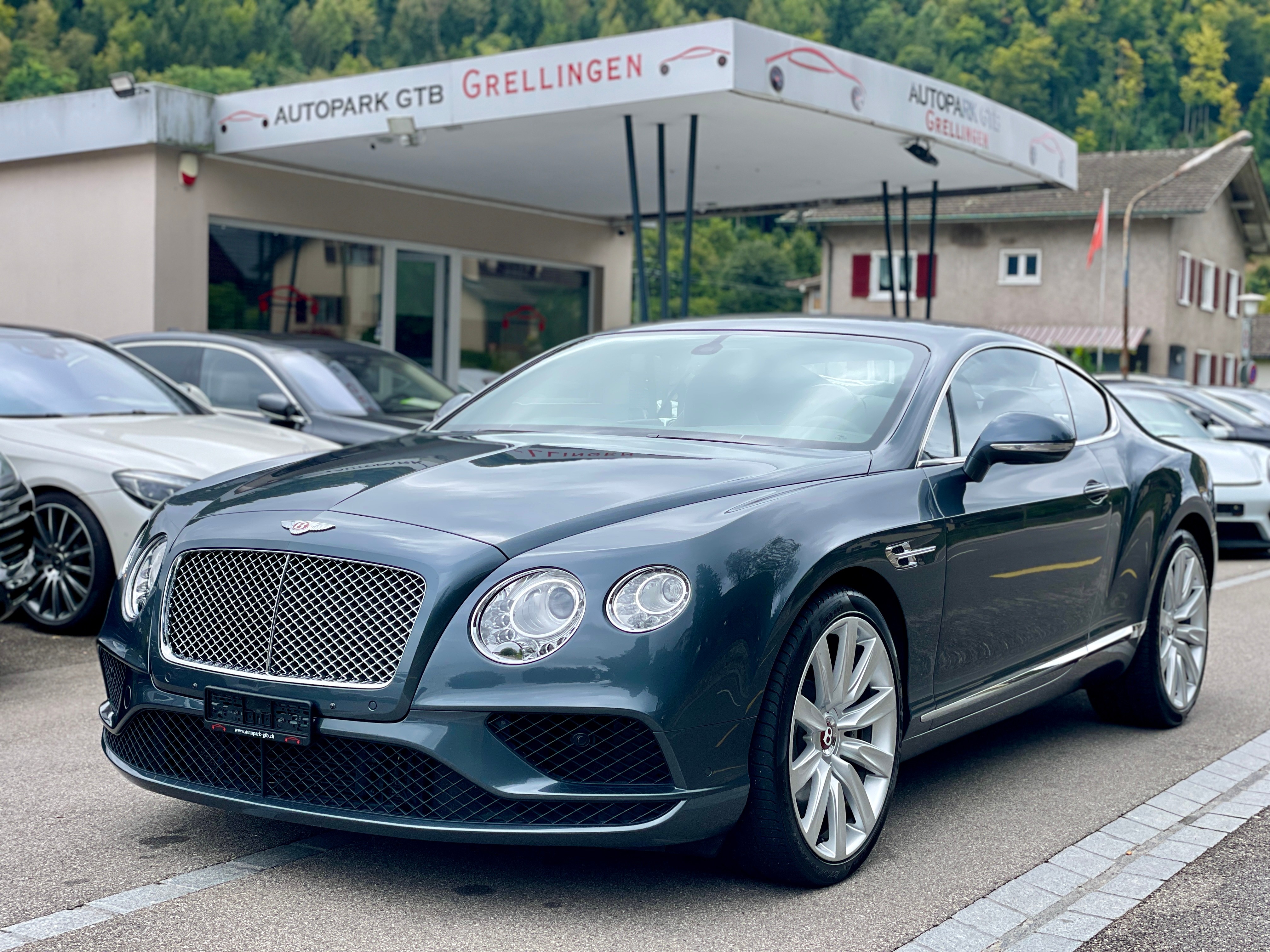 BENTLEY Continental GT 4.0 V8