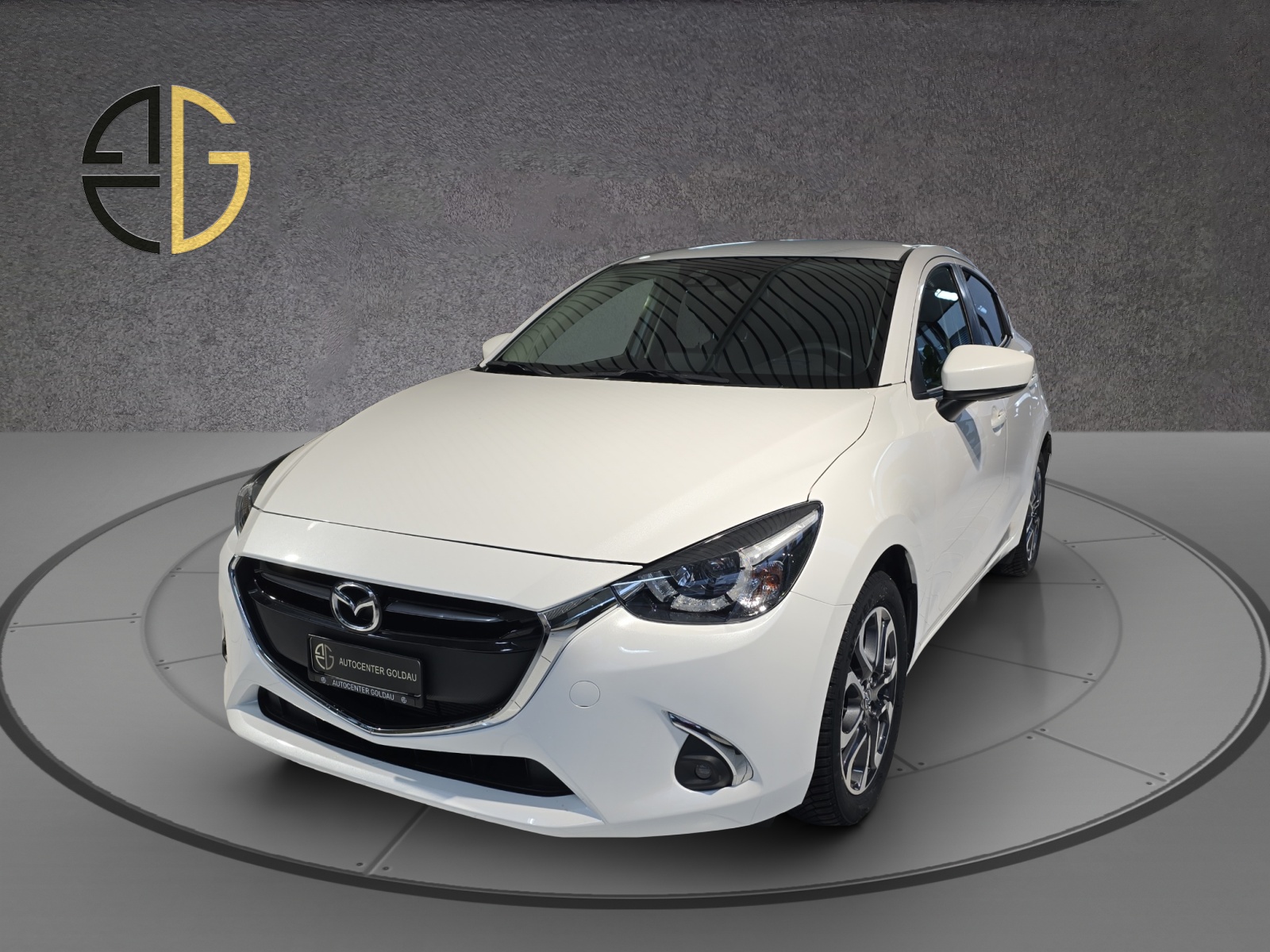 MAZDA 2 SKYACTIV-G 115 Revolution