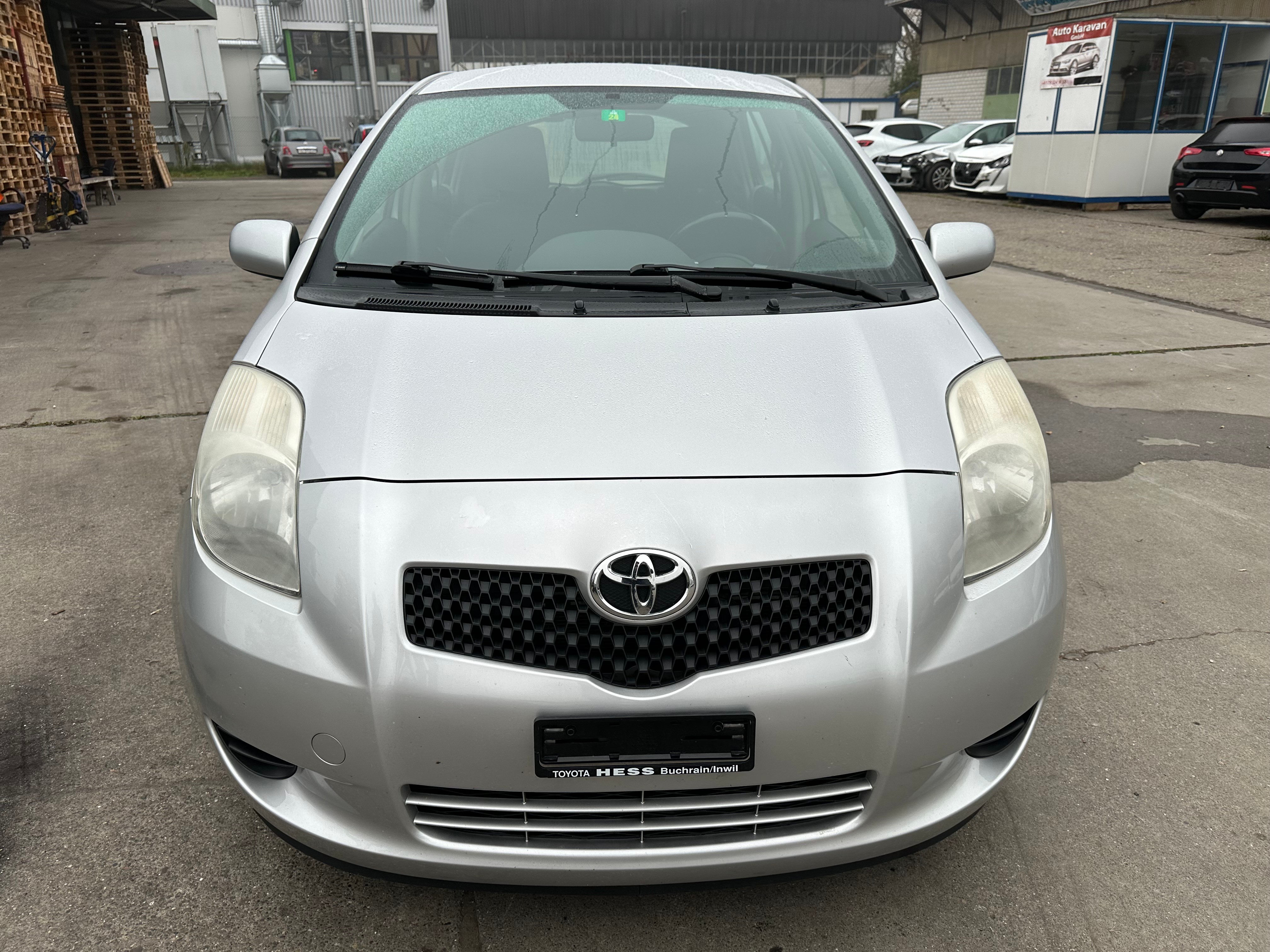 TOYOTA Yaris 1.3 Linea Luna