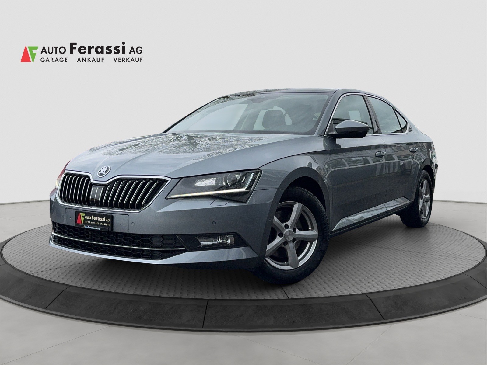 SKODA Superb 2.0 TDi Style DSG