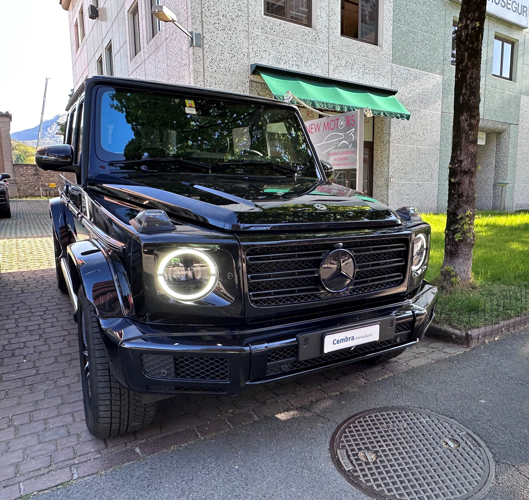 MERCEDES-BENZ G 350 d AMG Line 9G-Tronic