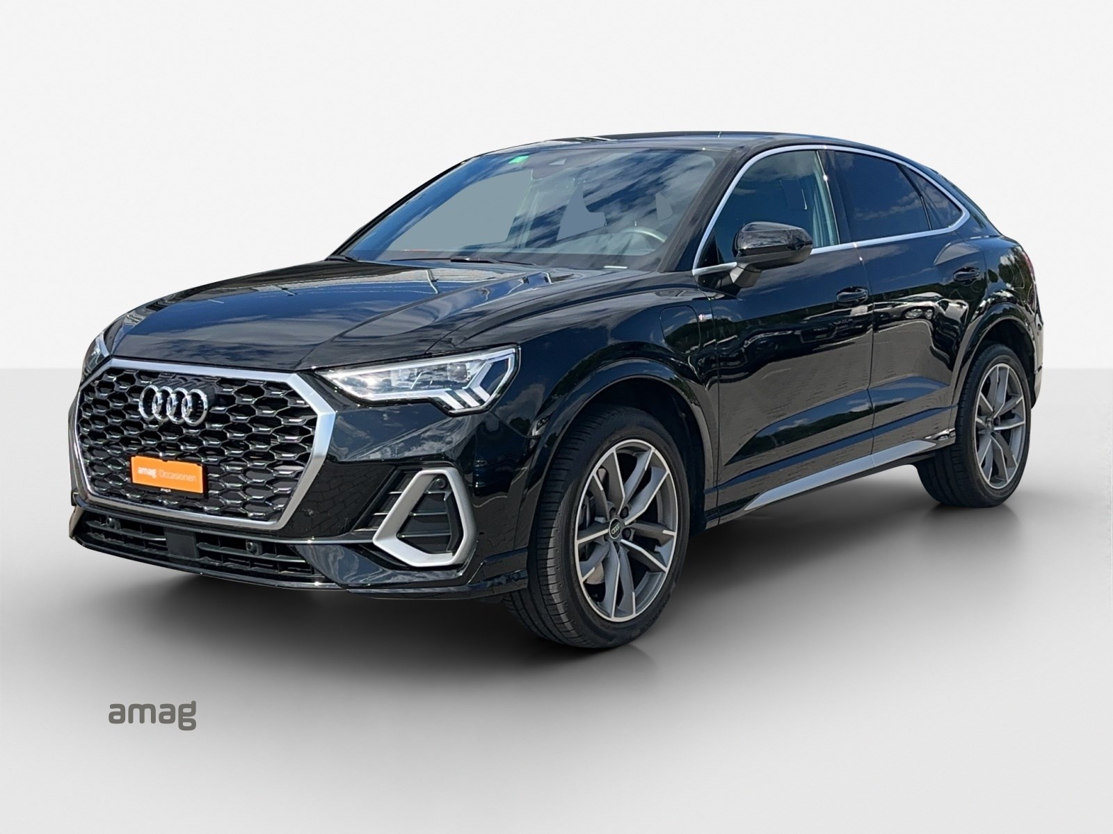 AUDI Q3 Sportback 45 TFSI e S line