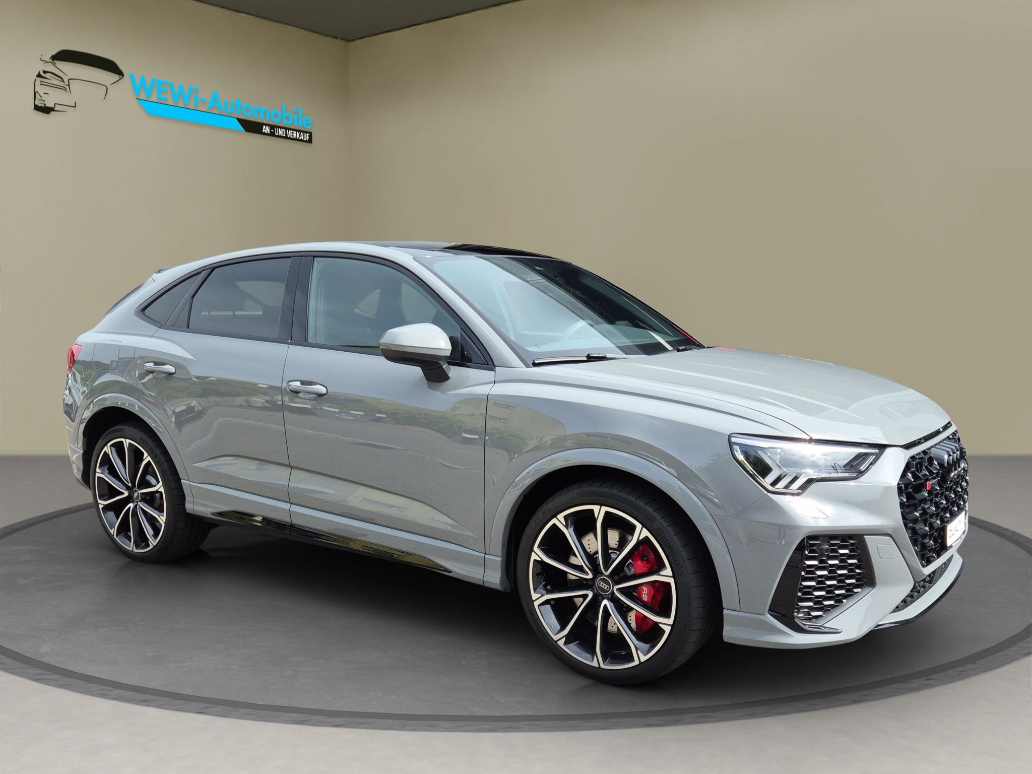 AUDI RS Q3 Sportback quattro S tronic