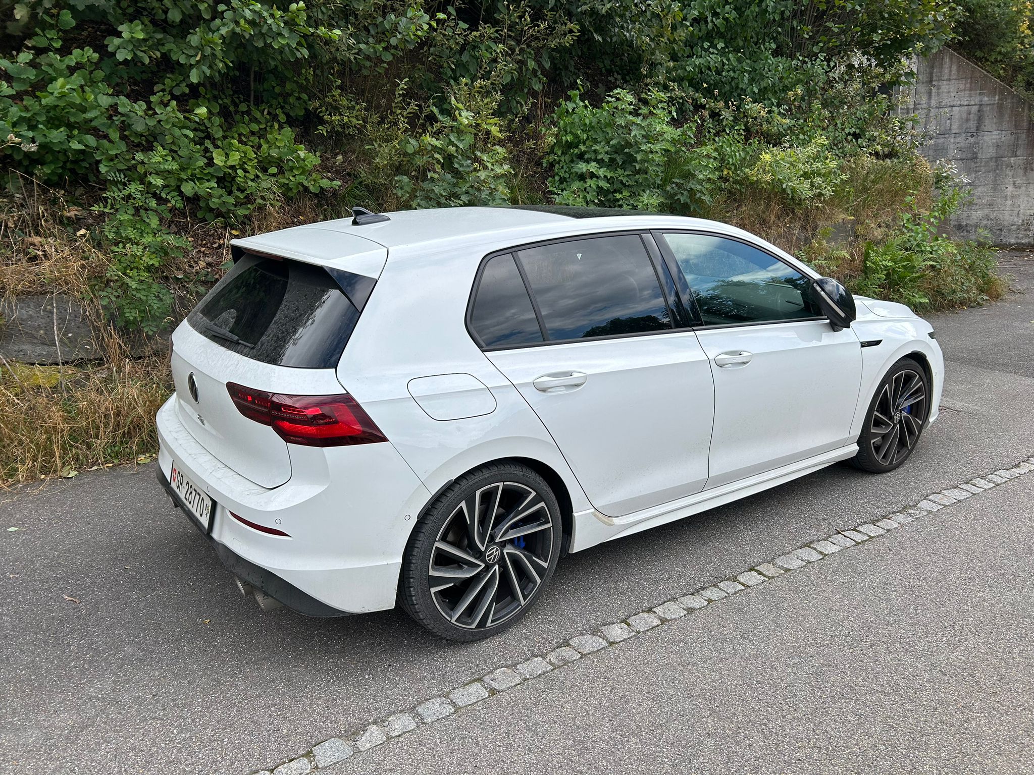 VW Golf 2.0 TSI R DSG 4Motion