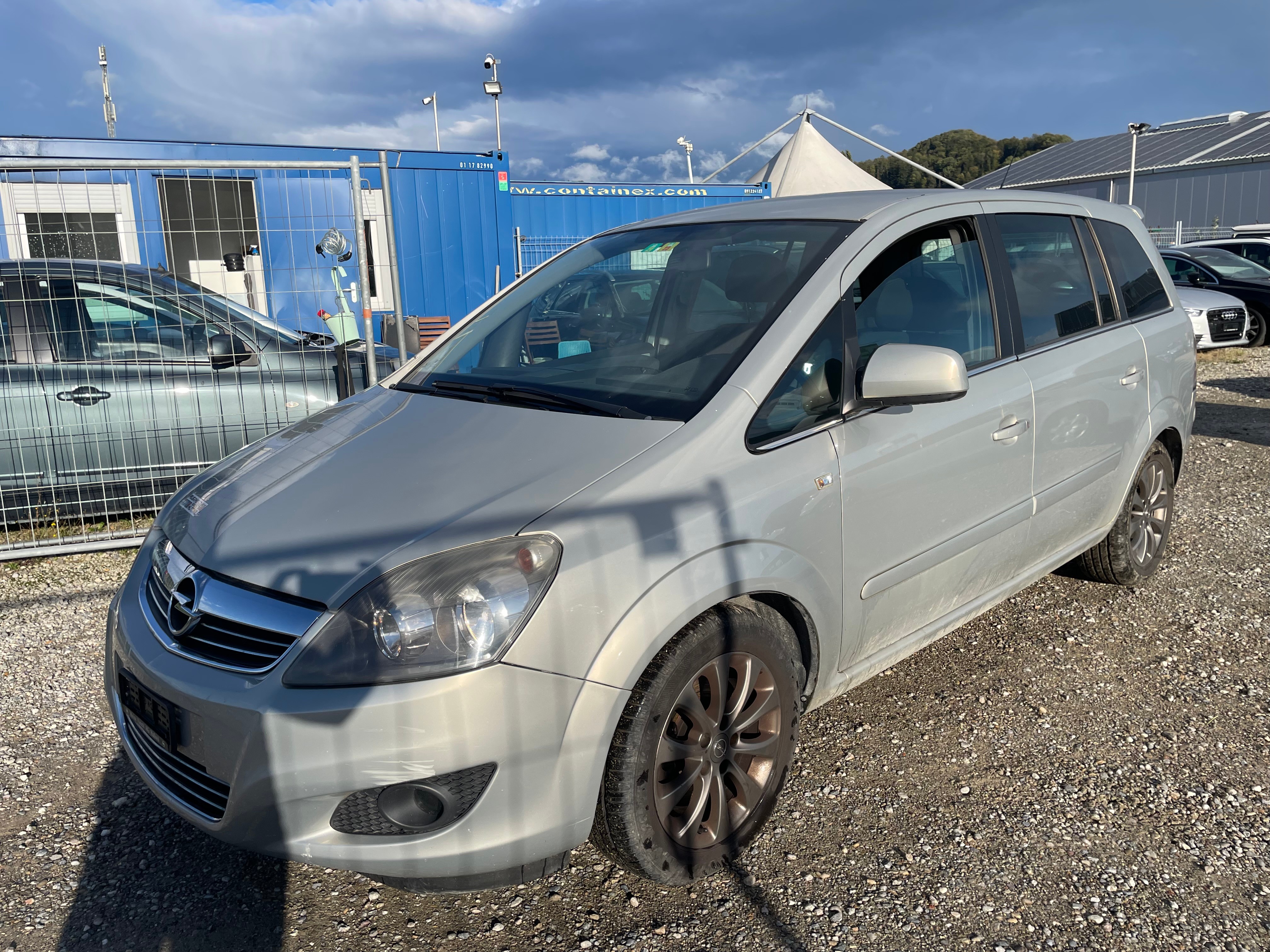 OPEL Zafira 2.2i 16V Enjoy Automatic