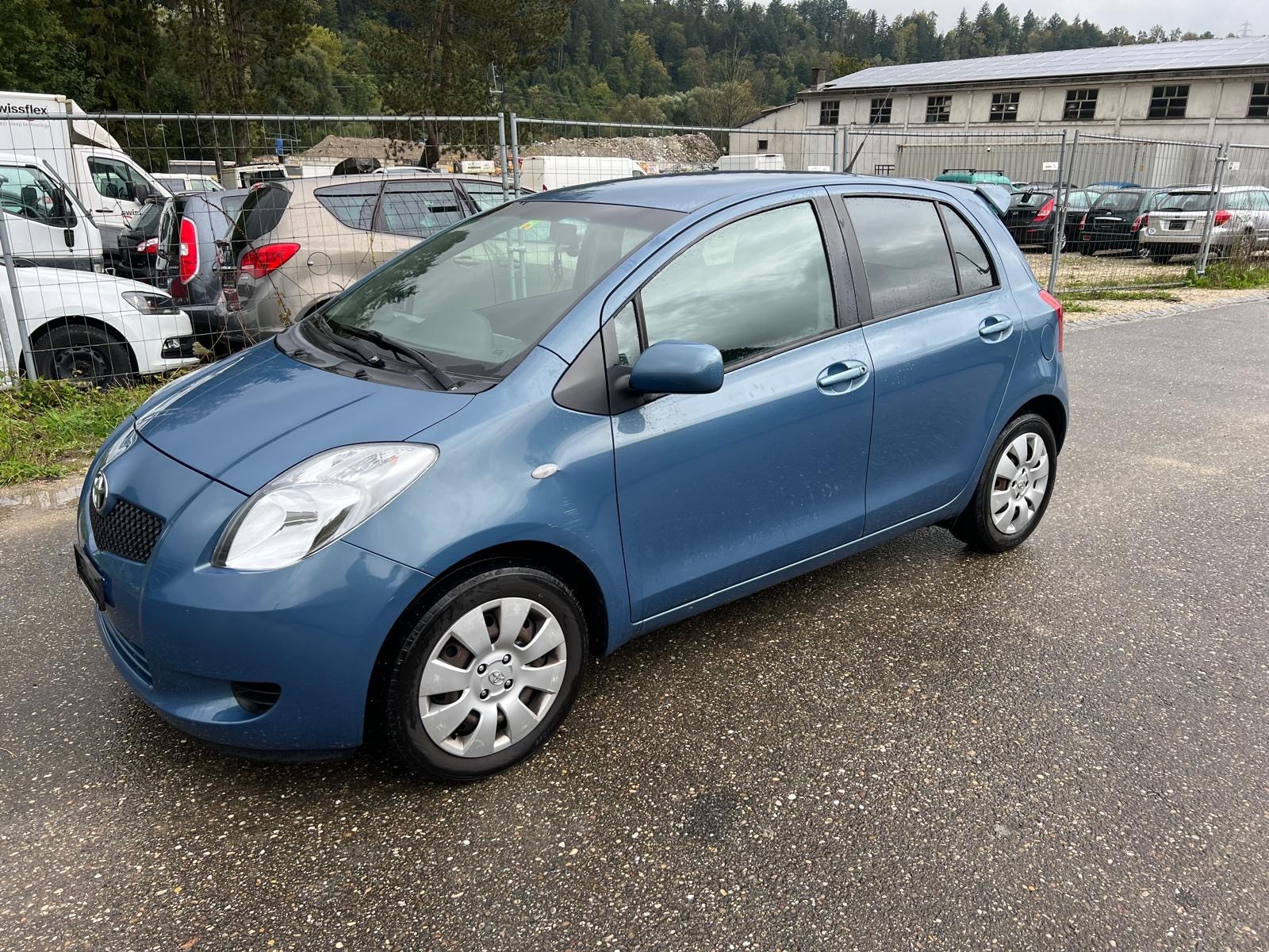 TOYOTA Yaris 1.3 Linea Luna