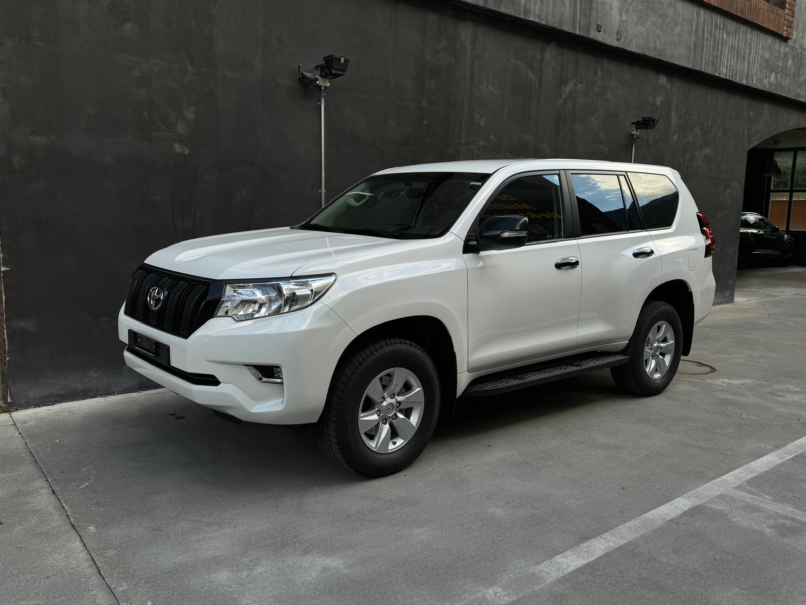 TOYOTA Land Cruiser 2.8TD Comfort Automat