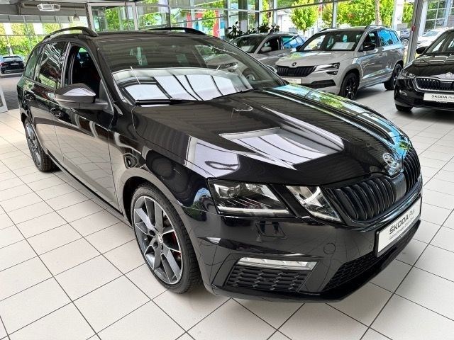 SKODA Octavia Combi 2.0 TDI RS 4x4 DSG