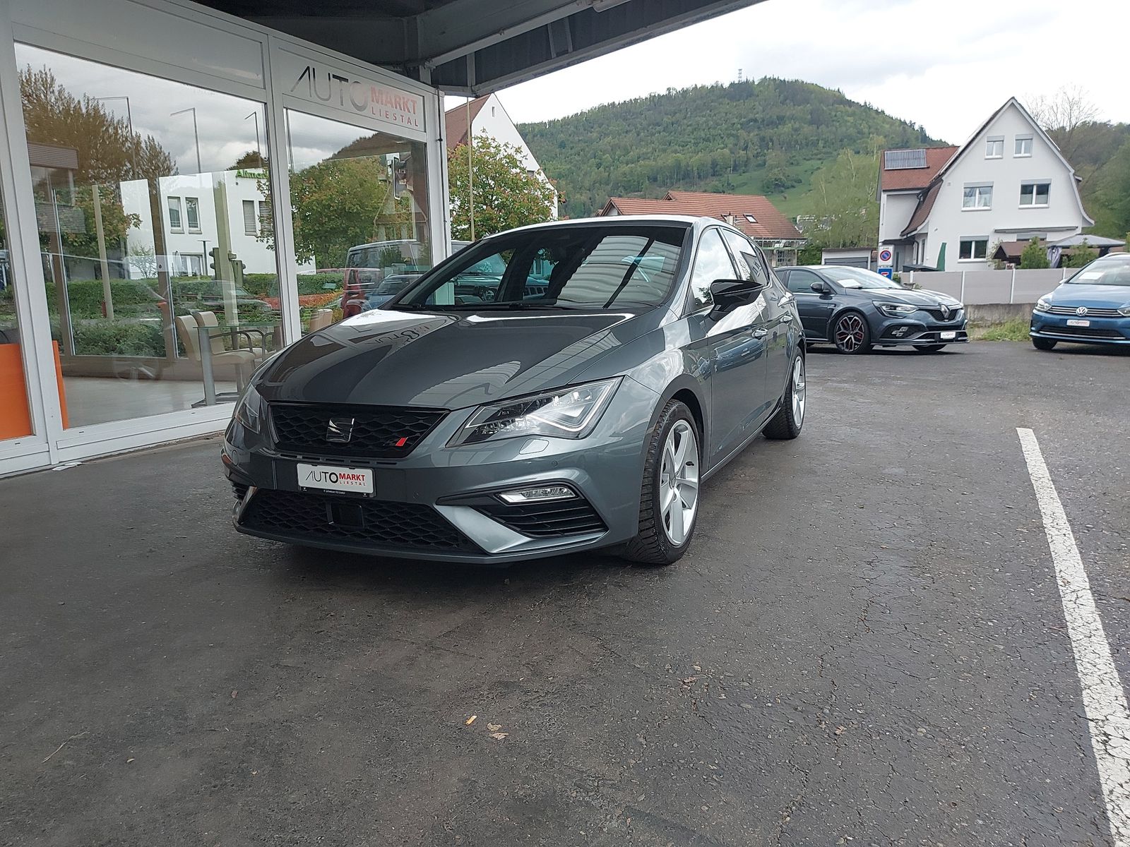 SEAT Leon 2.0 TSI Cupra 300