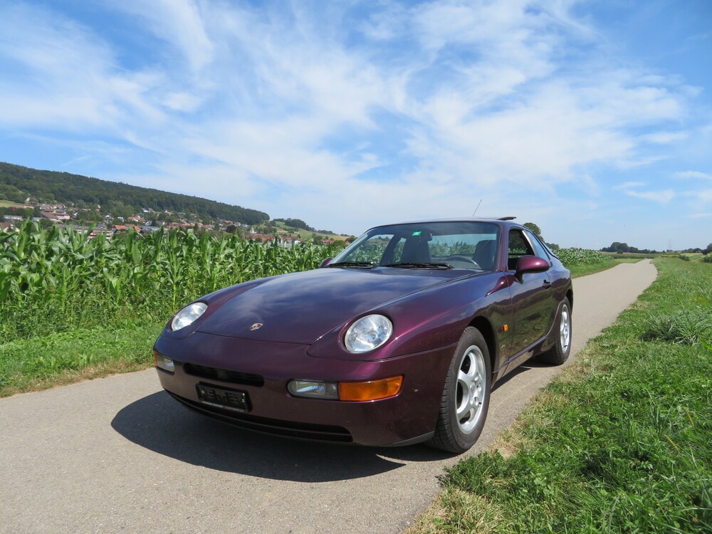 PORSCHE 968