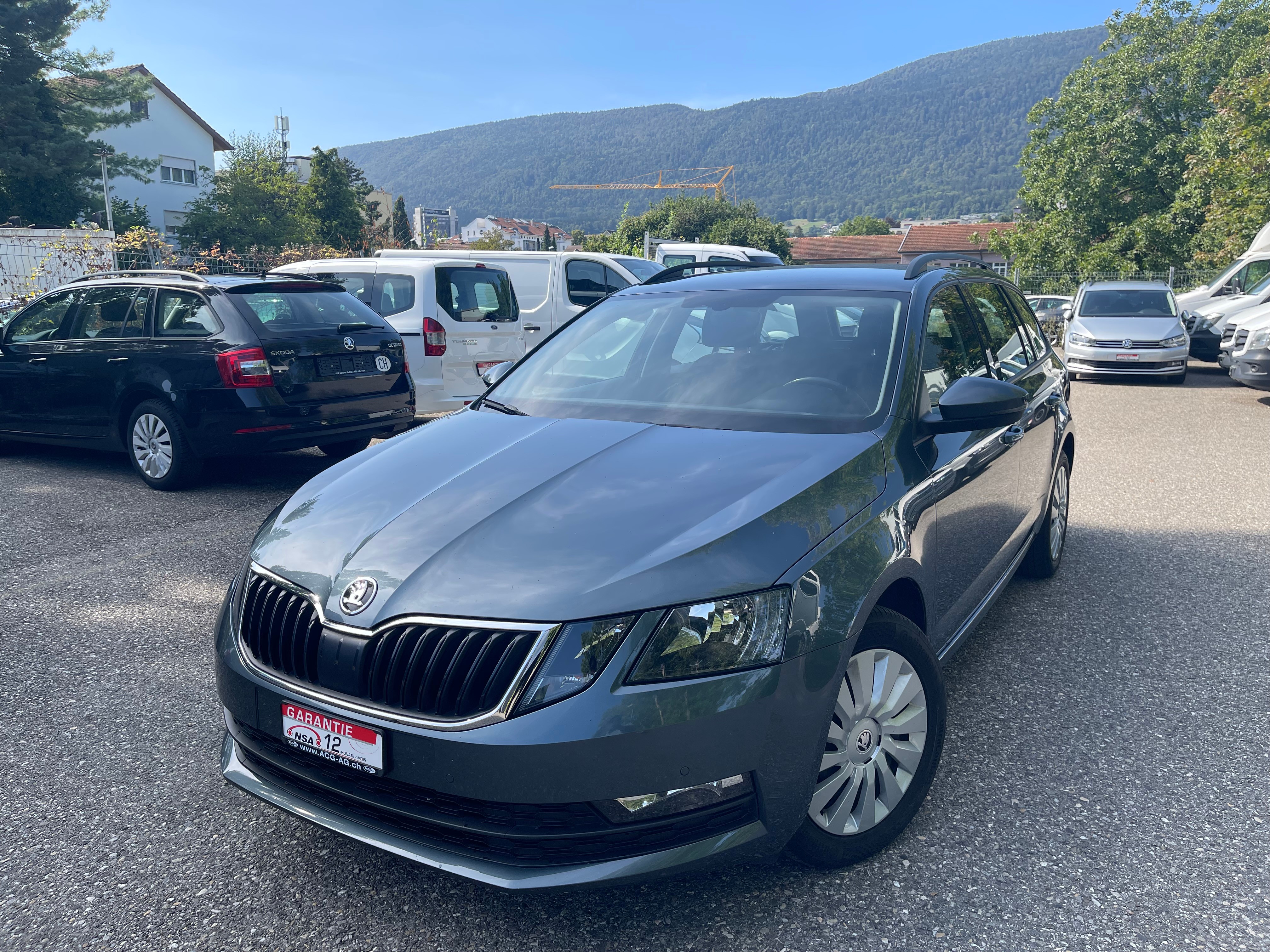 SKODA Octavia Combi 1.5 TSI Ambition DSG * Gr. Navi * Klima--auto * PDC V&H * Tempomat * Ab MFK