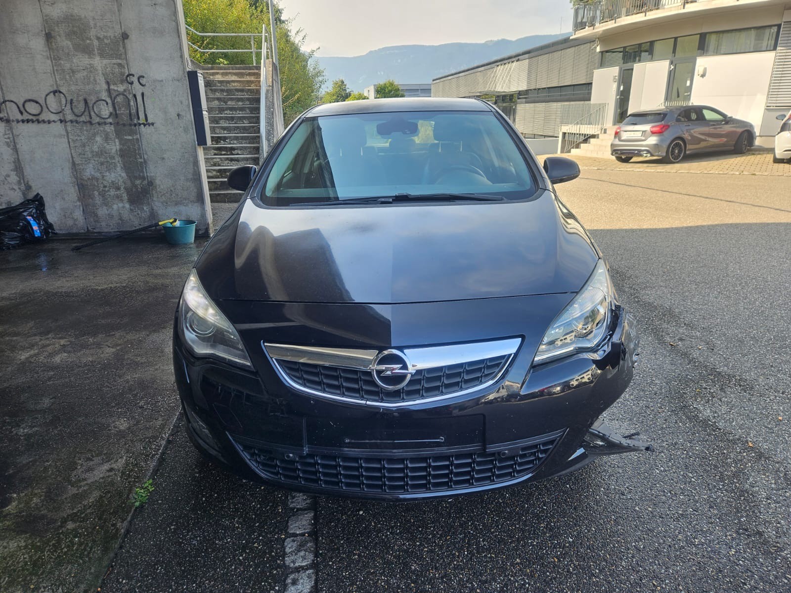 OPEL Astra 1.6i 16V Turbo Cosmo