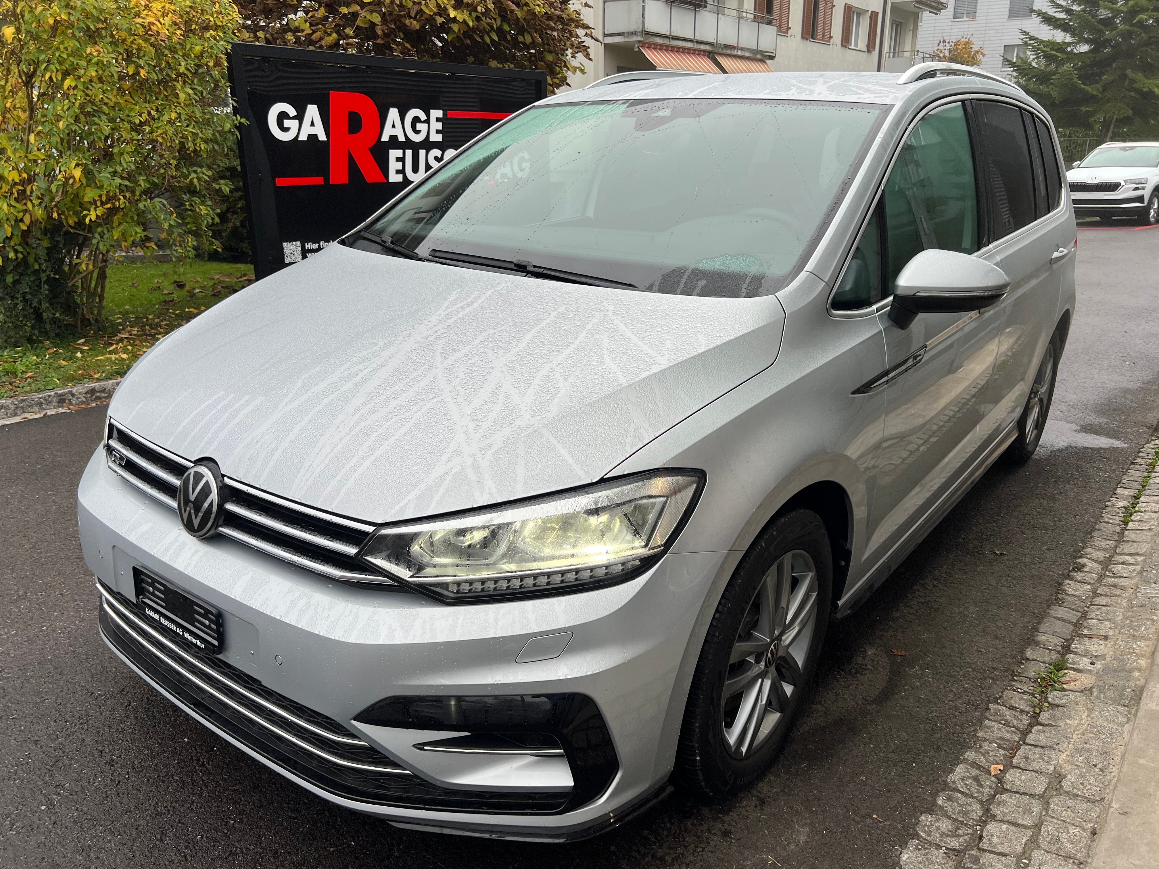 VW TOURAN 1.5 TSI EVO R-LINE DSG *** ANHÄNGEKUPPLUNG ***